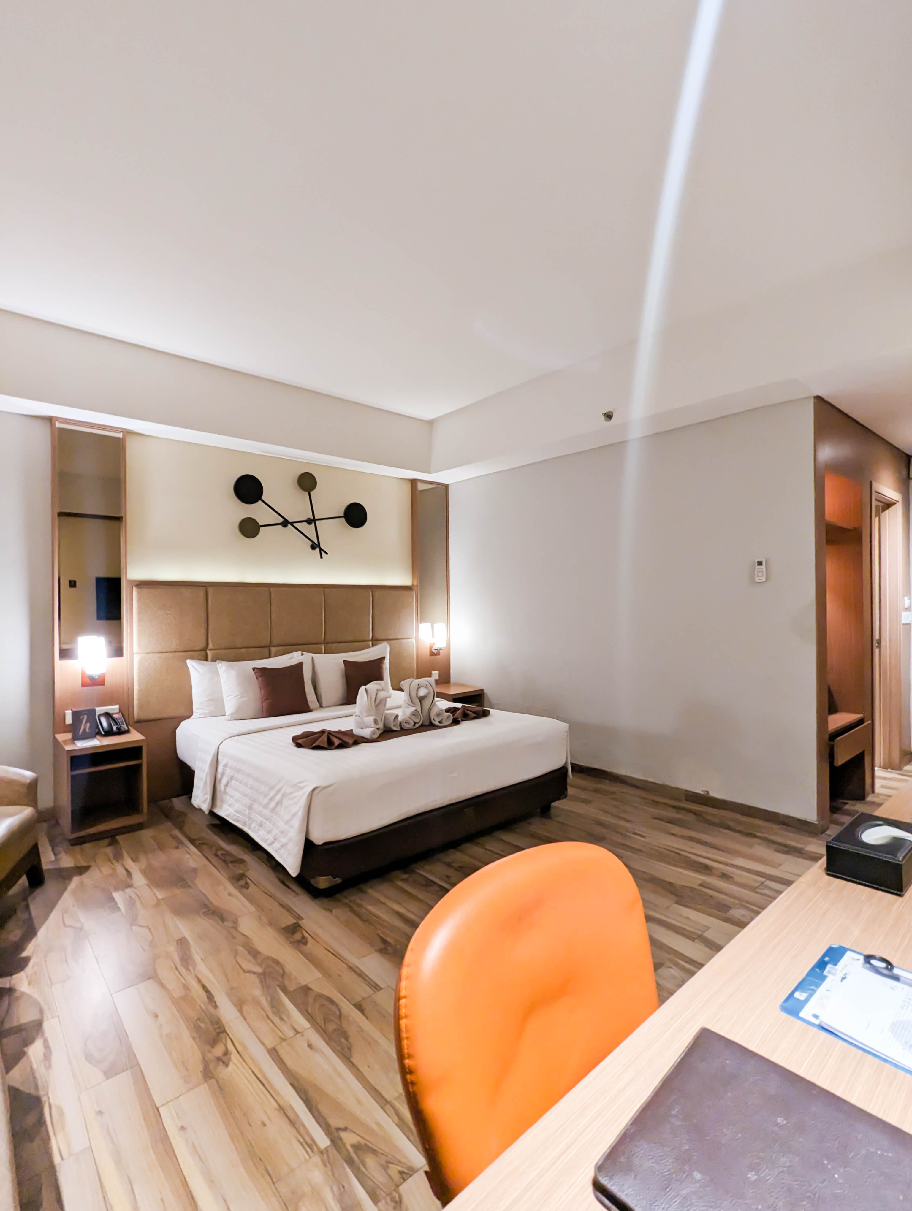 Double or Twin Executive