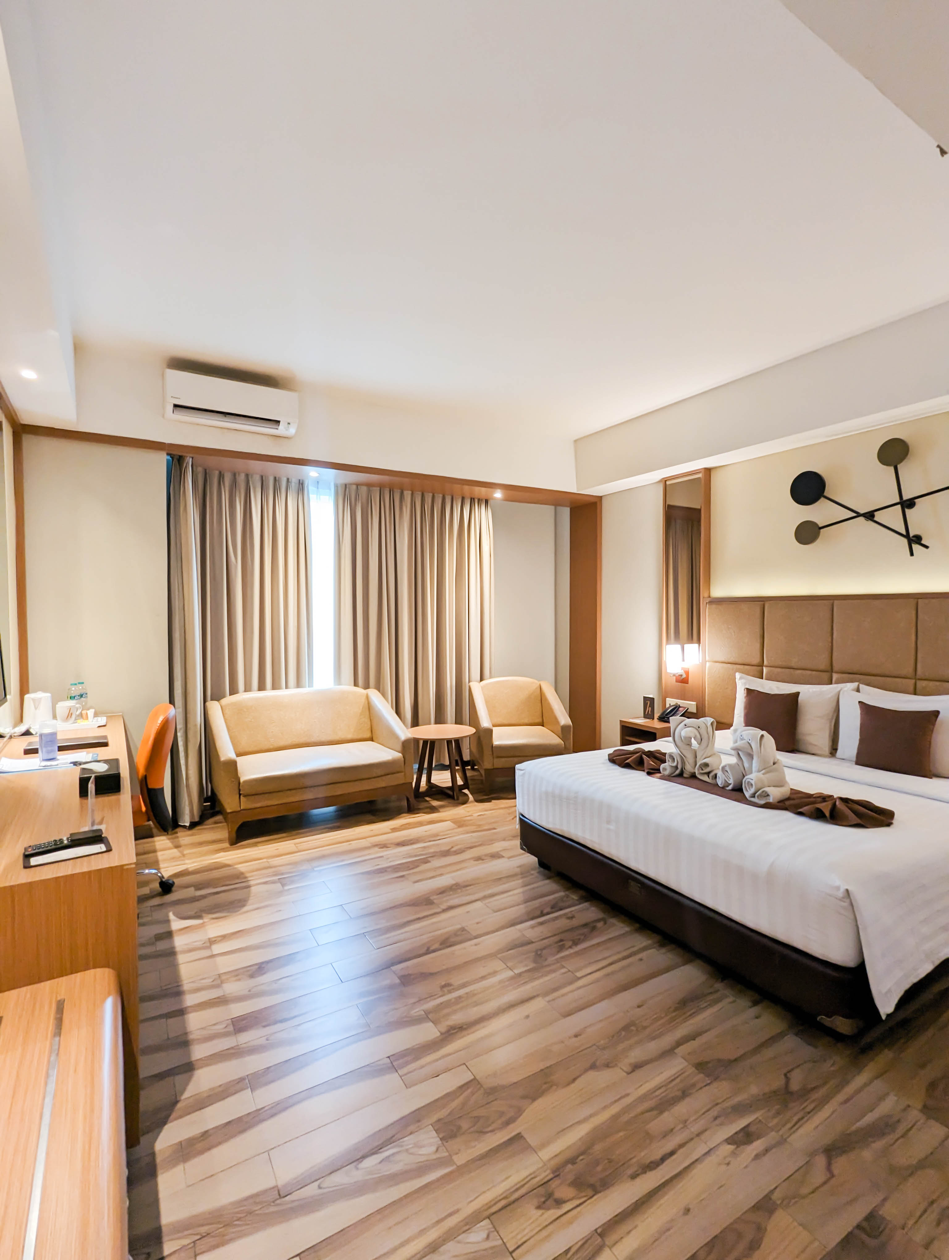 Double or Twin Executive