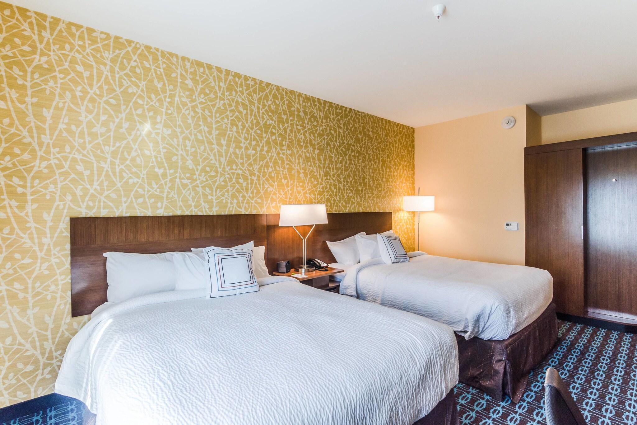 Quadruple Two Queen Beds