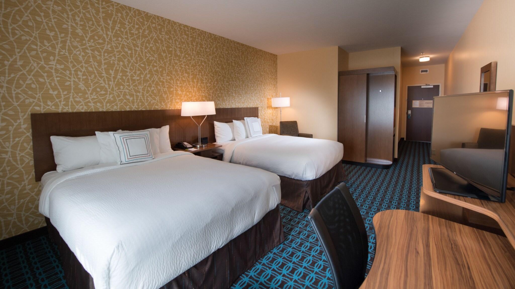 Quadruple Two Queen Beds