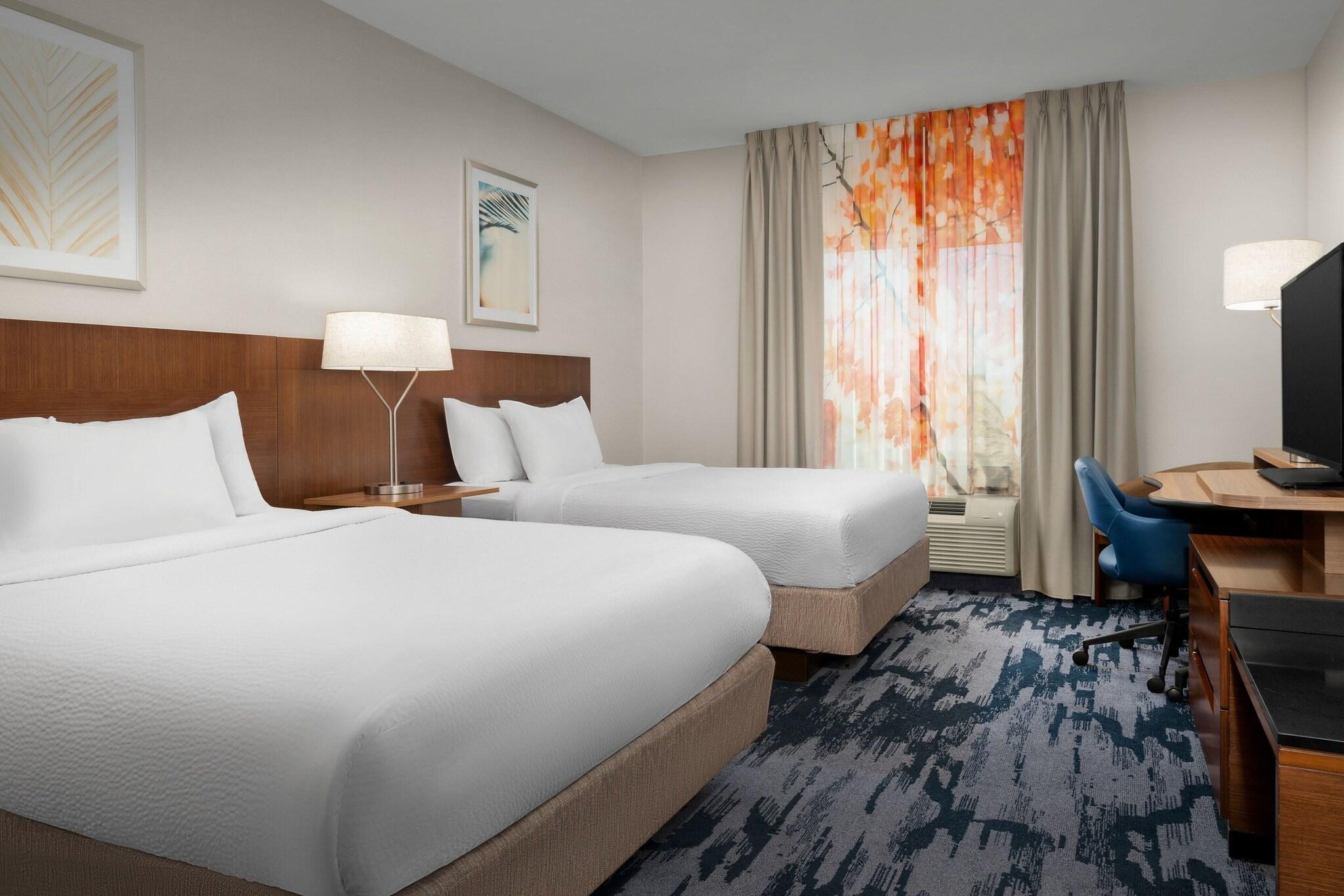 Quadruple Two Queen Beds