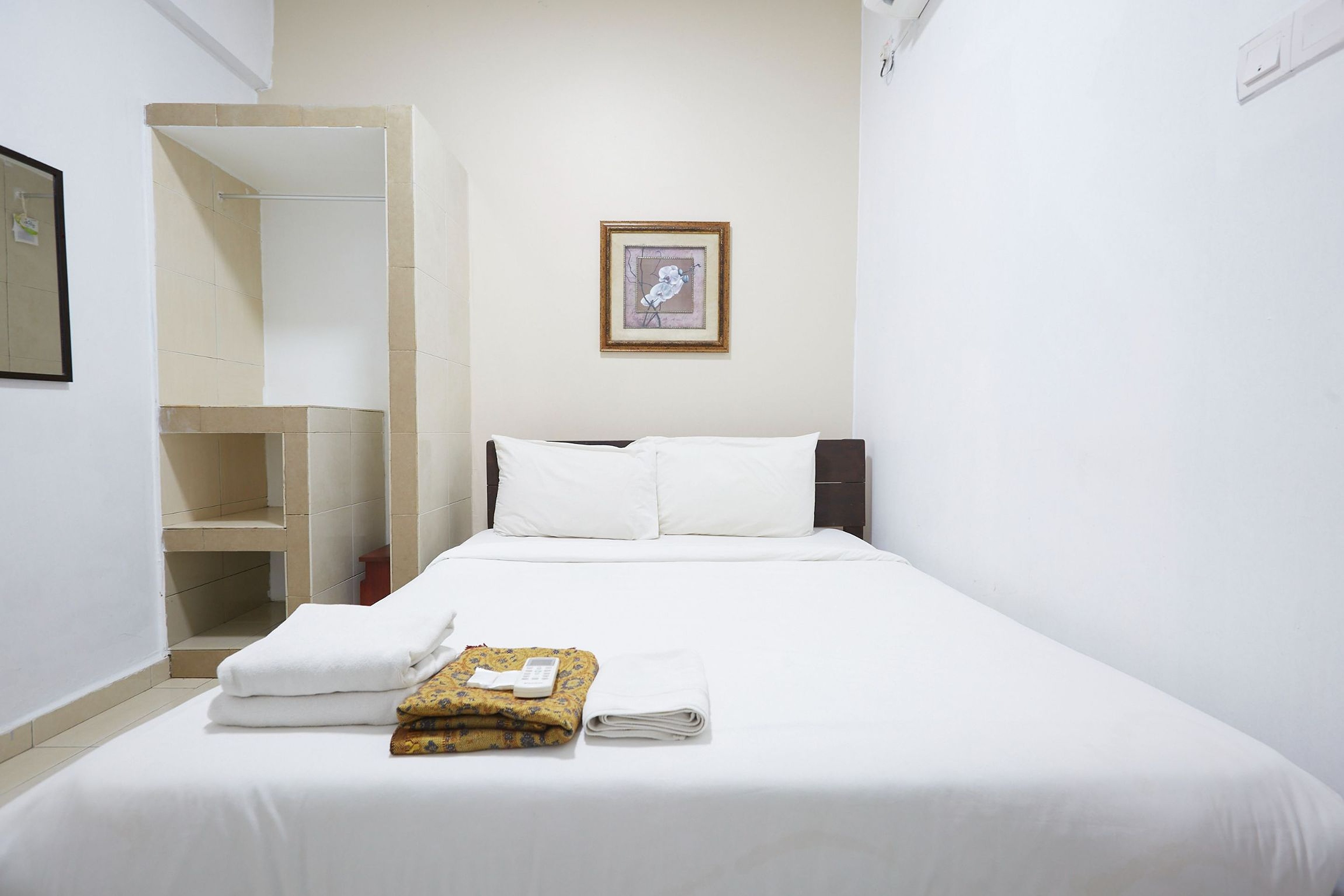 Double Deluxe Queen Bed