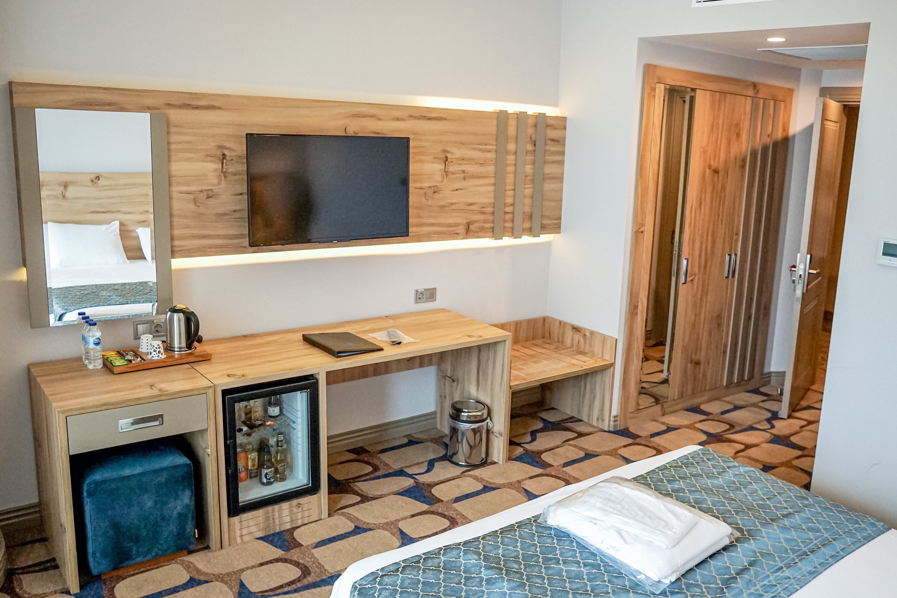 Double Deluxe Sea View with Balcony