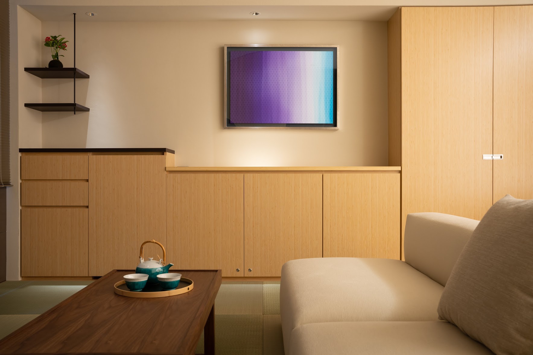 Suite Deluxe King Bed