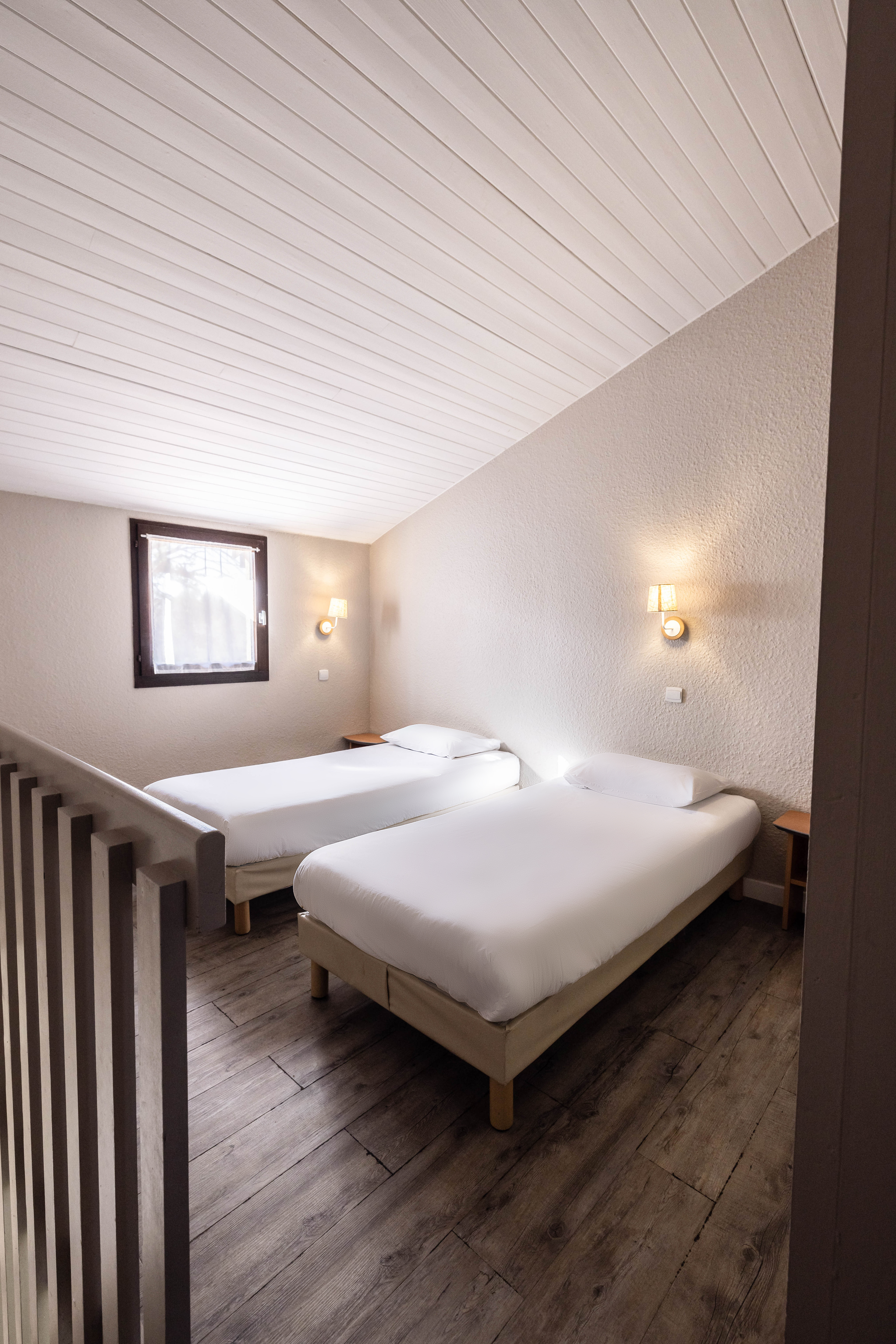 Apartment Capacity 6 Three Bedroom