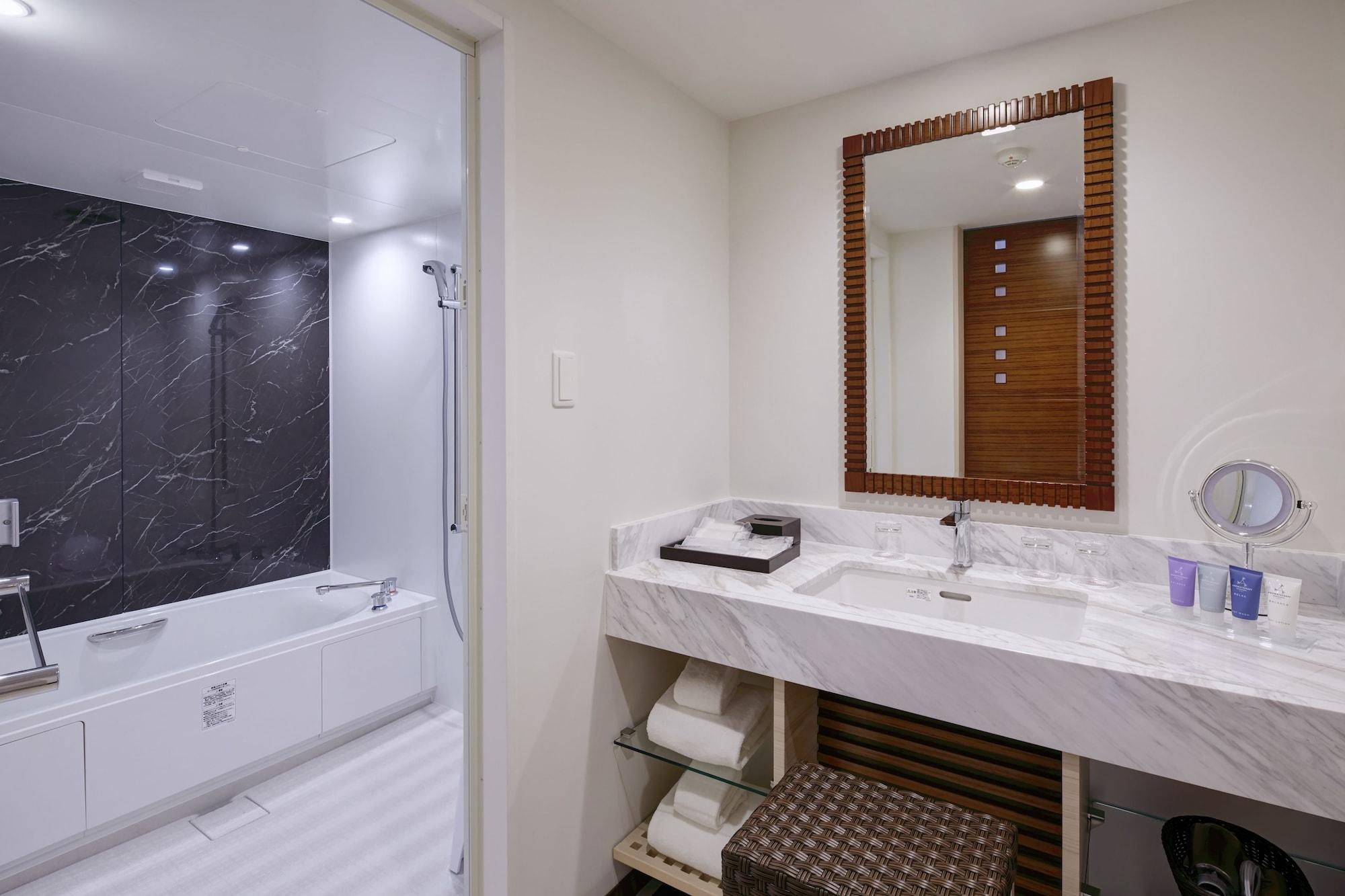 Room Deluxe Capacity 4