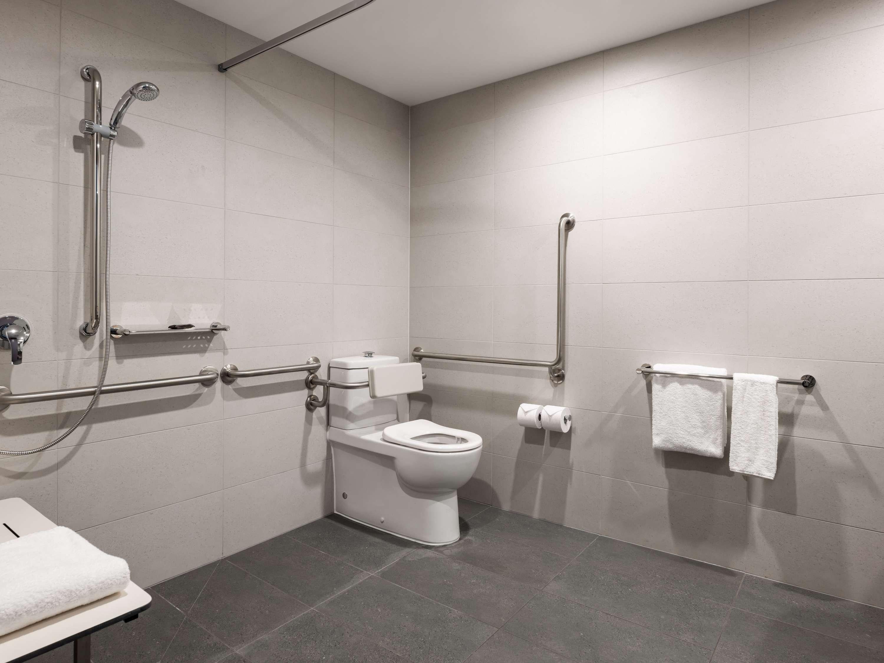 Double Accessible Superior