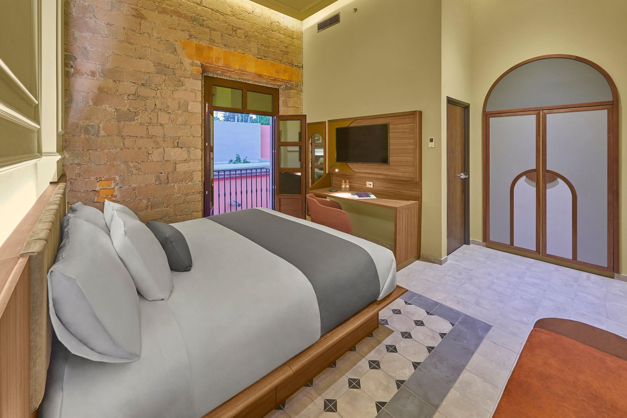 Double King Size Bed