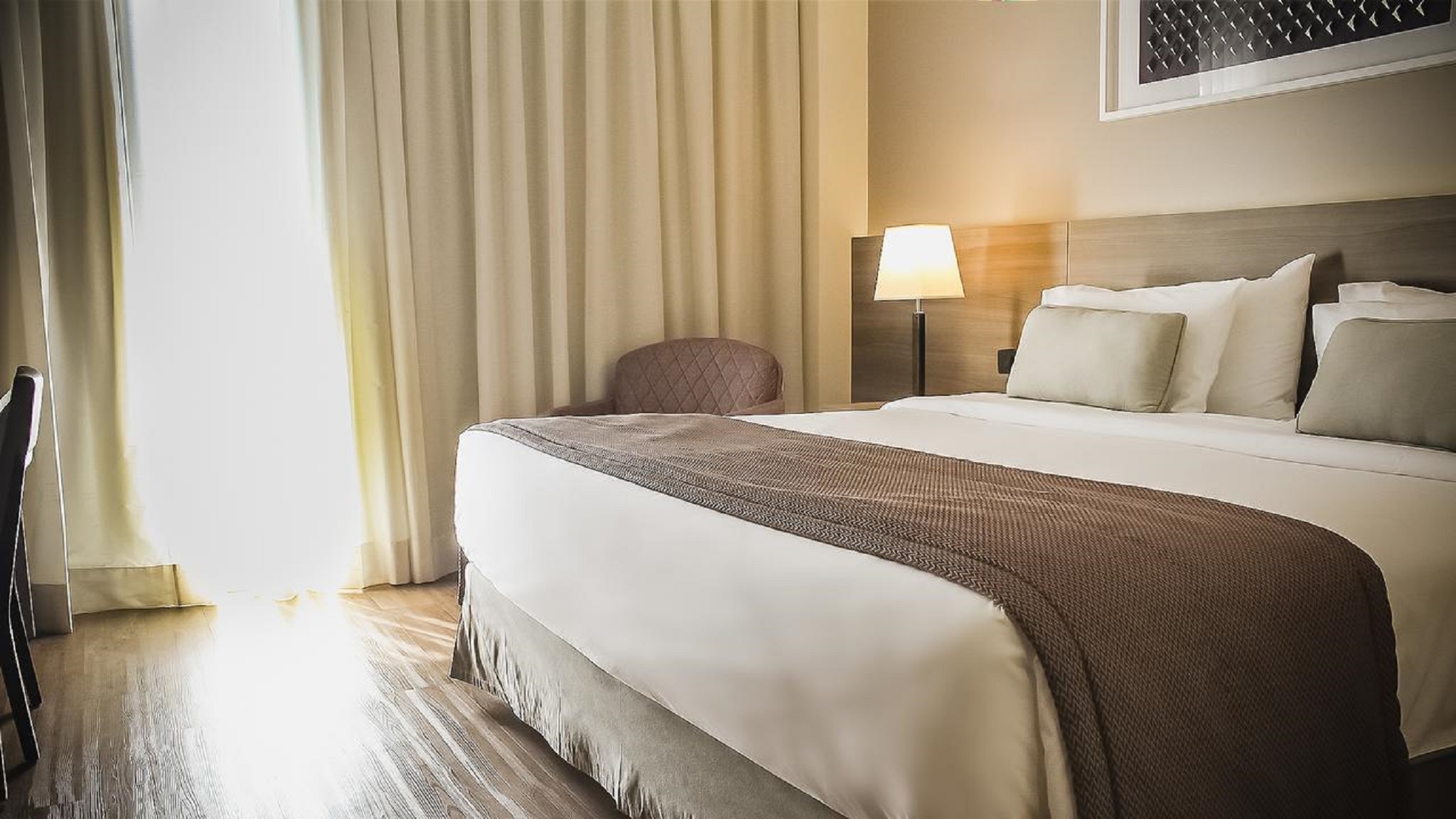 Double Superior King Bed