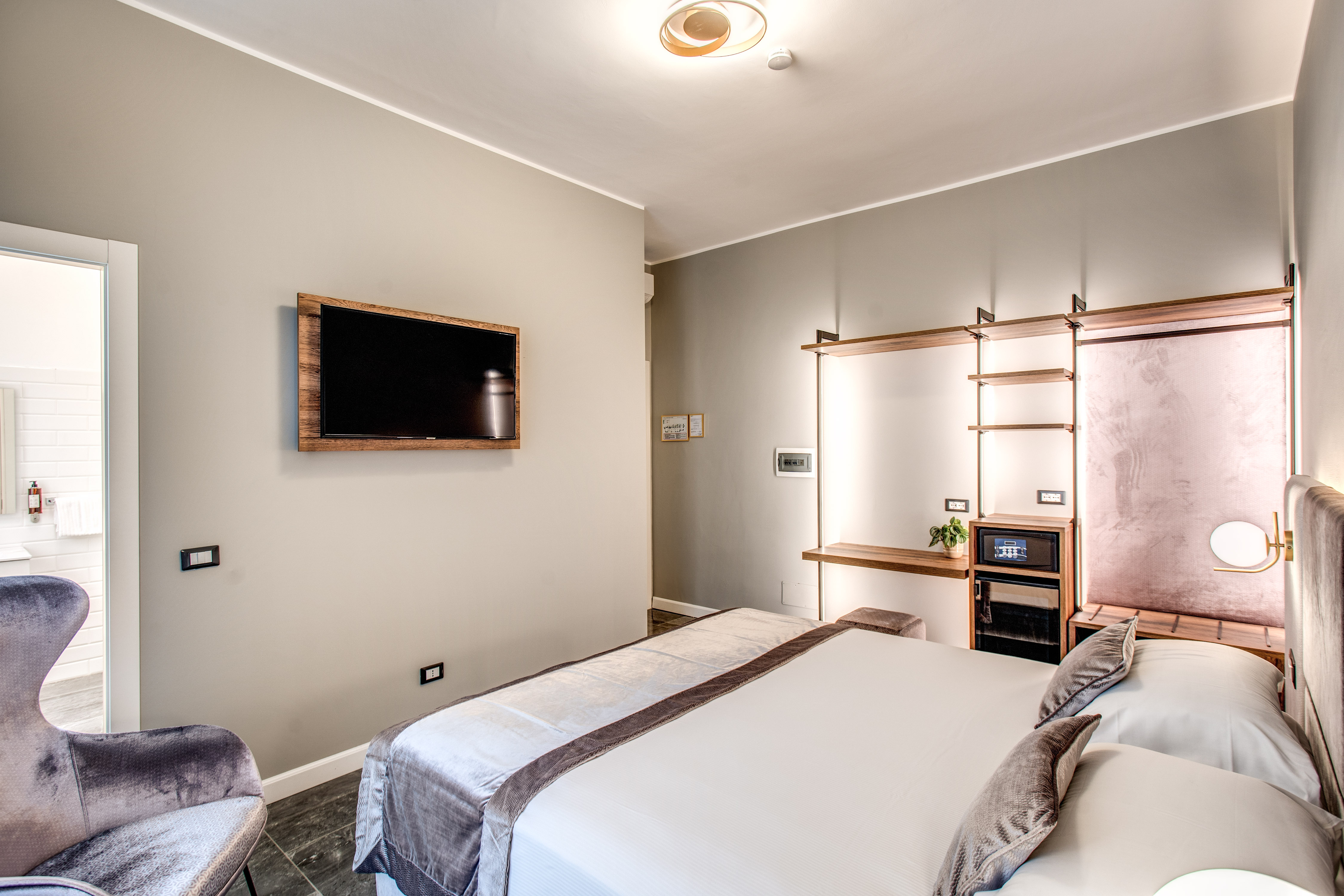 Double or Twin Superior