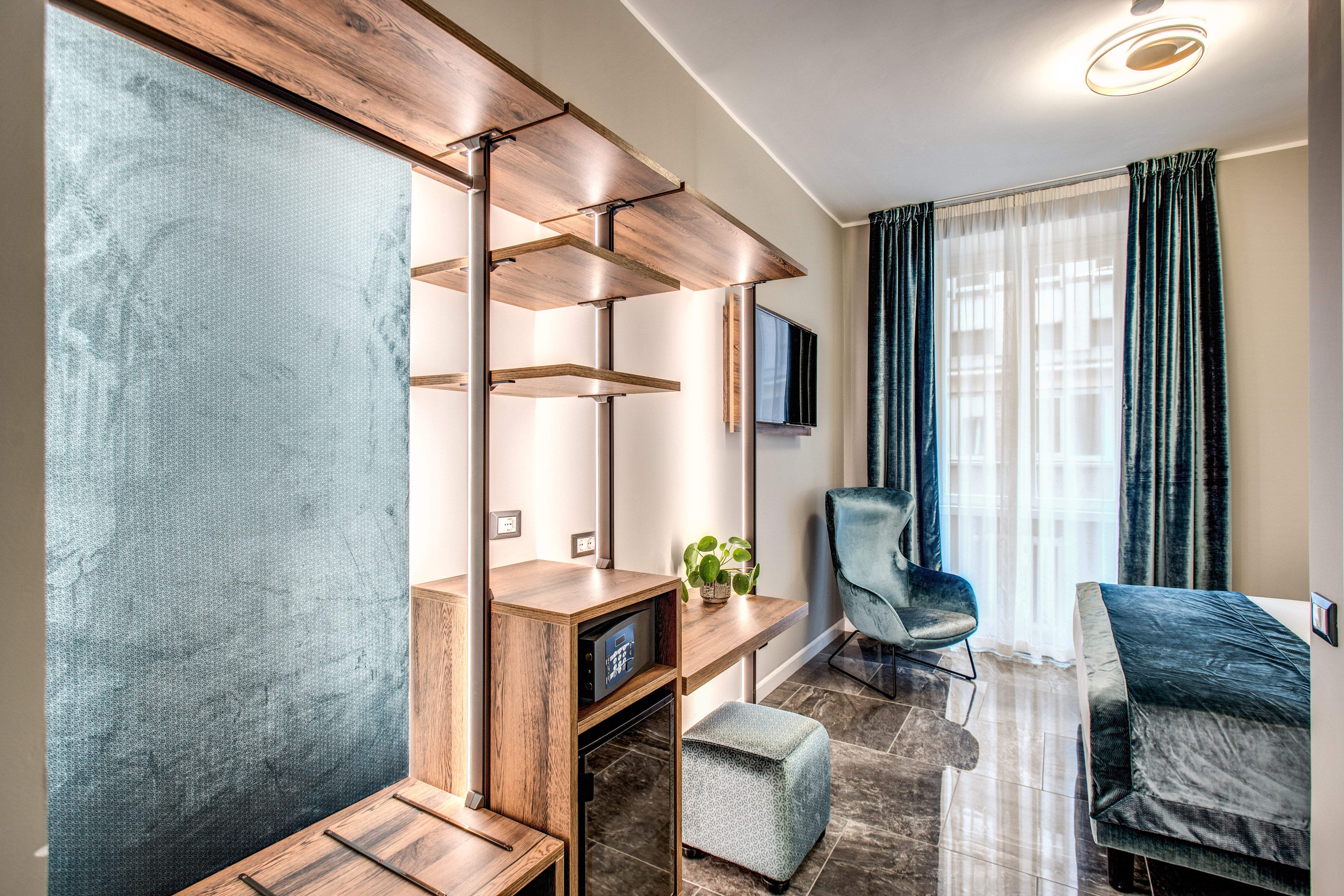 Double or Twin Standard