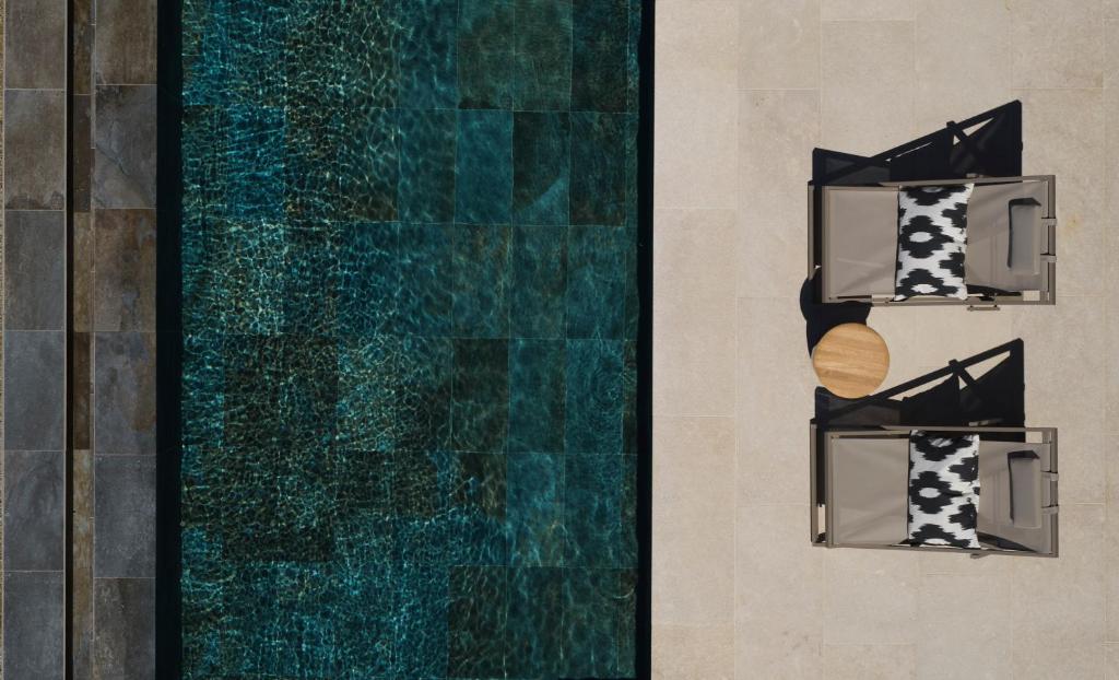 Home Two Bedrooms with Private Pool