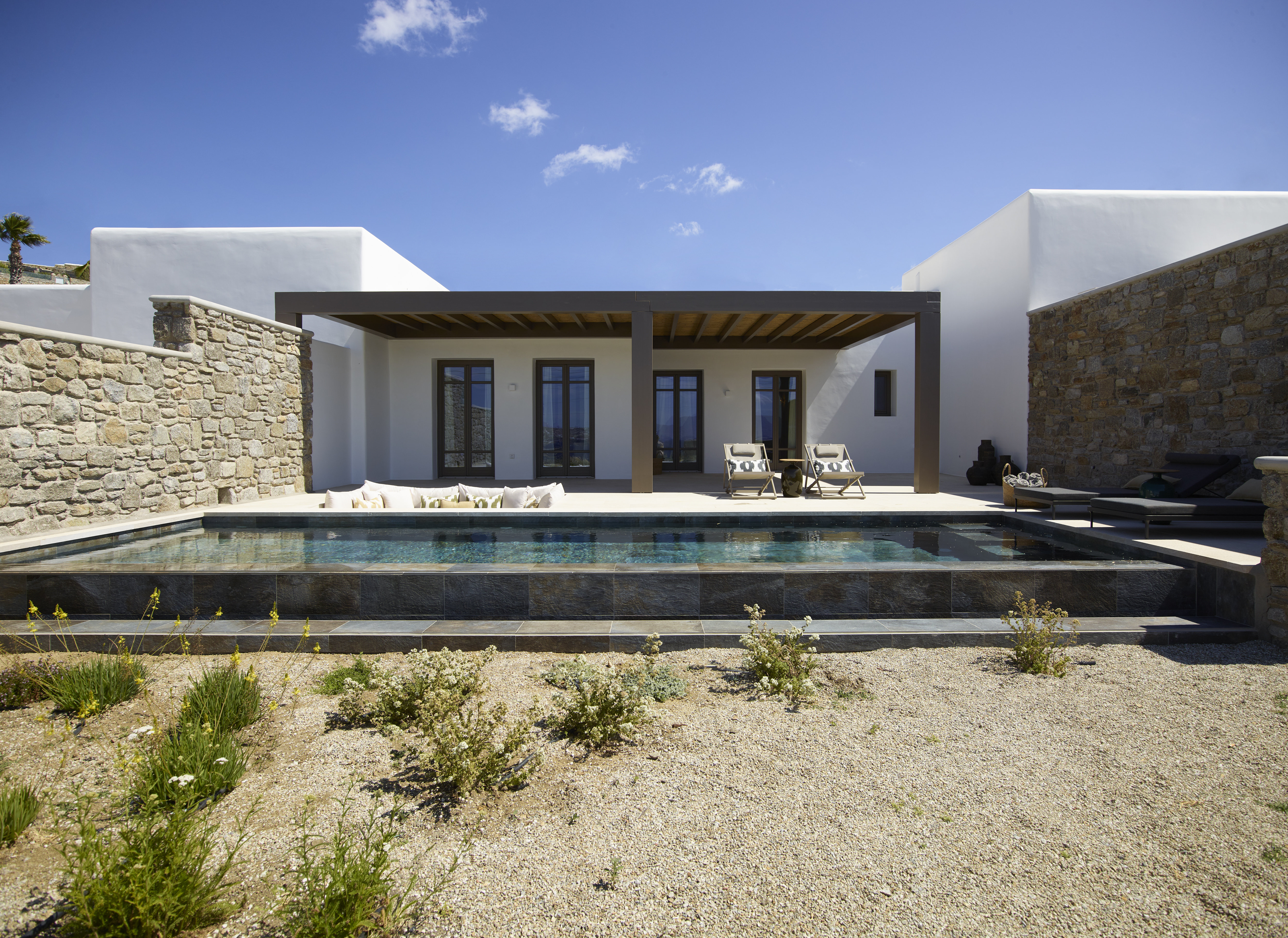 Villa Two Bedrooms Two Bathrooms