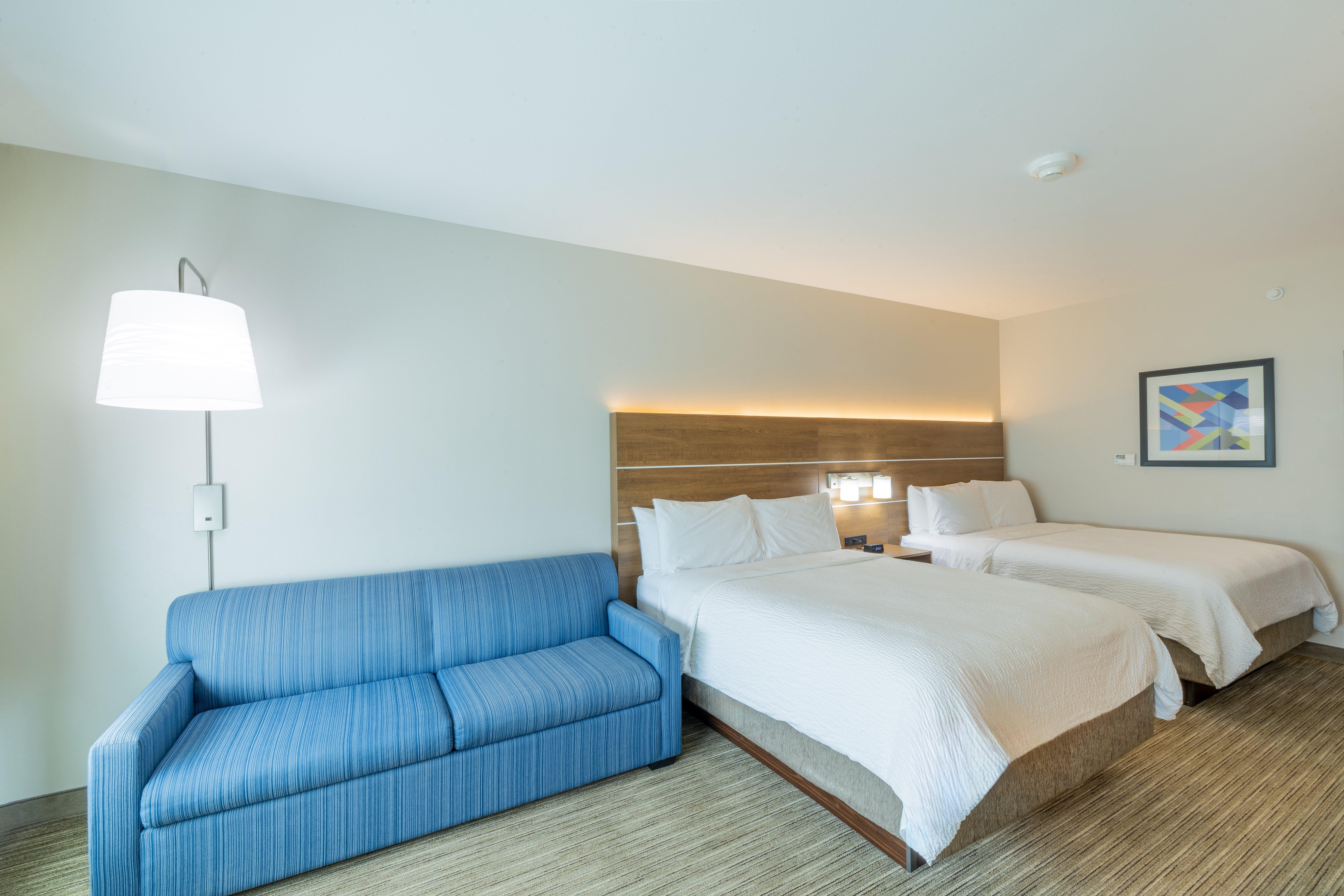 Suite Two Queen Beds