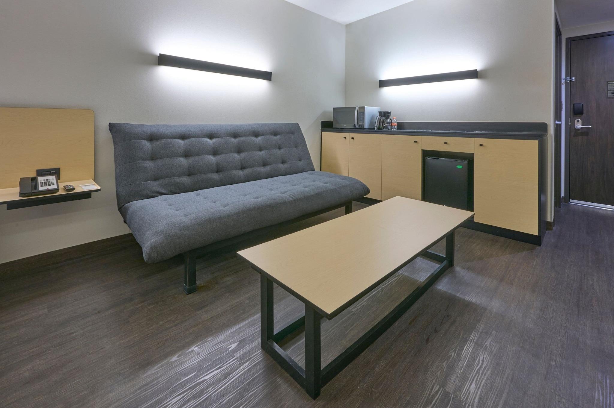 Double or Twin Superior King Bed