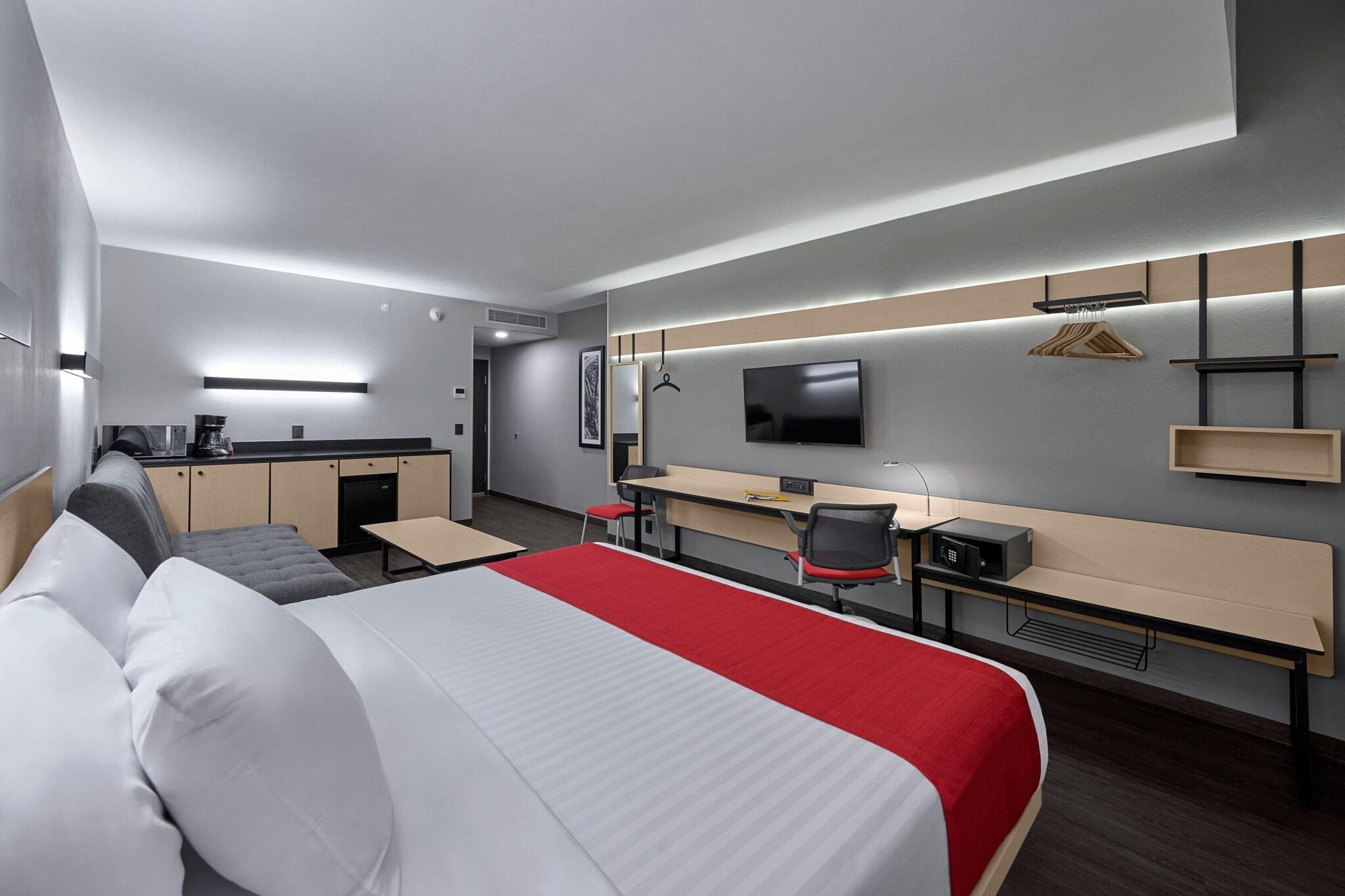 Double Superior Queen Bed