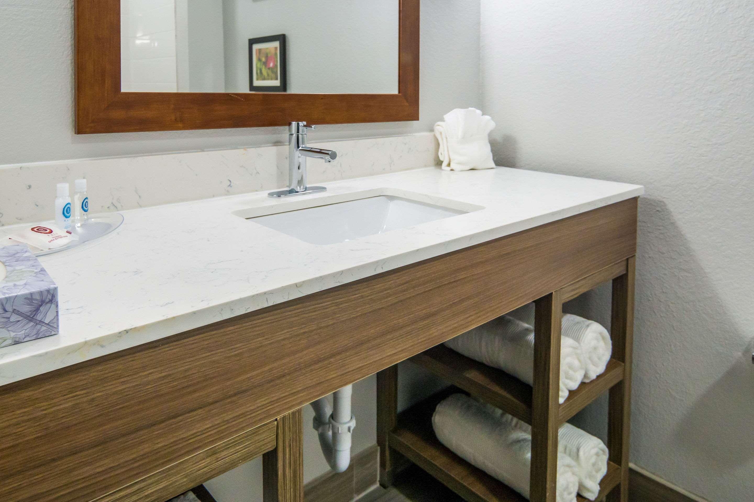 Suite Two Queen Beds