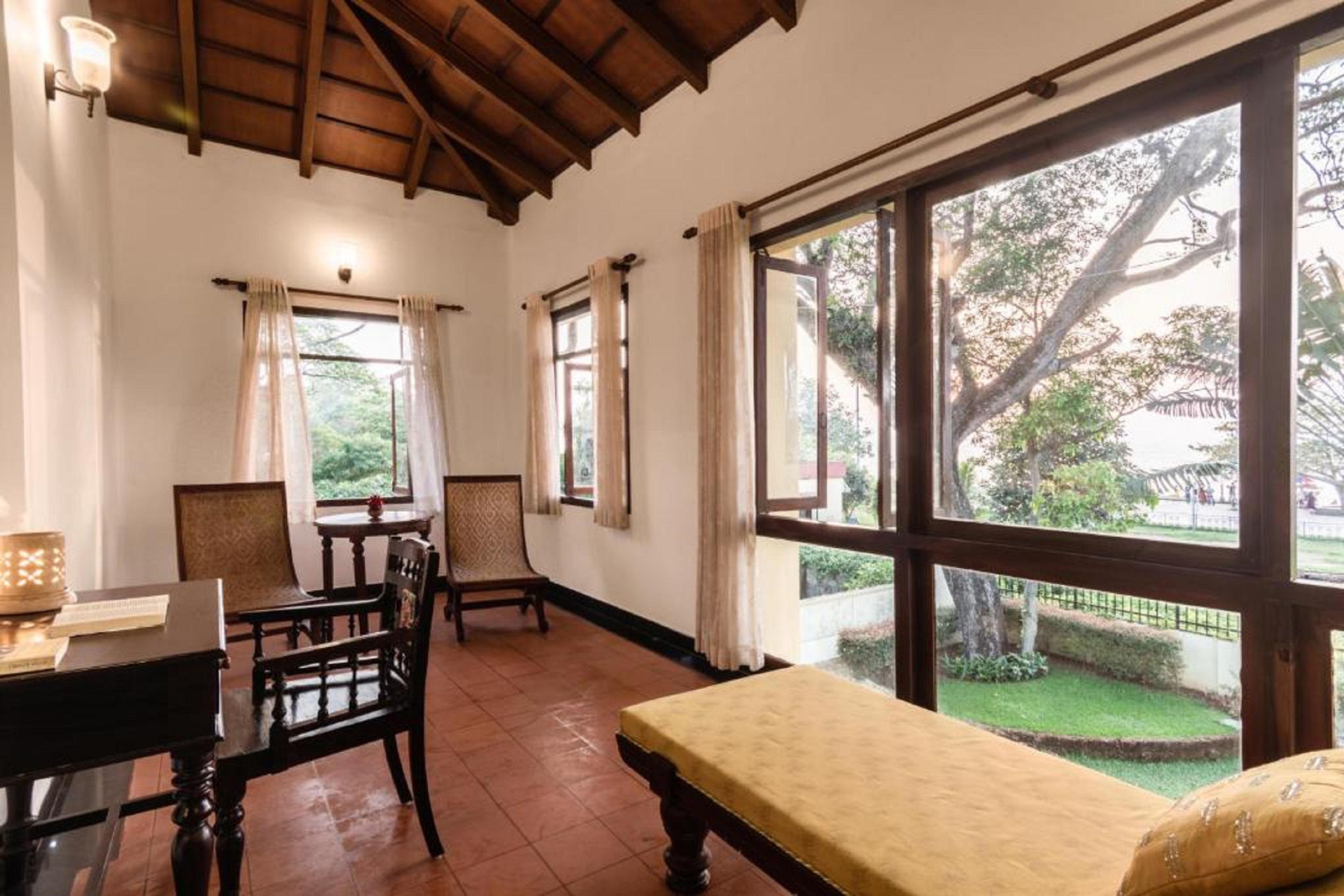 Double or Twin Classic One Bedroom