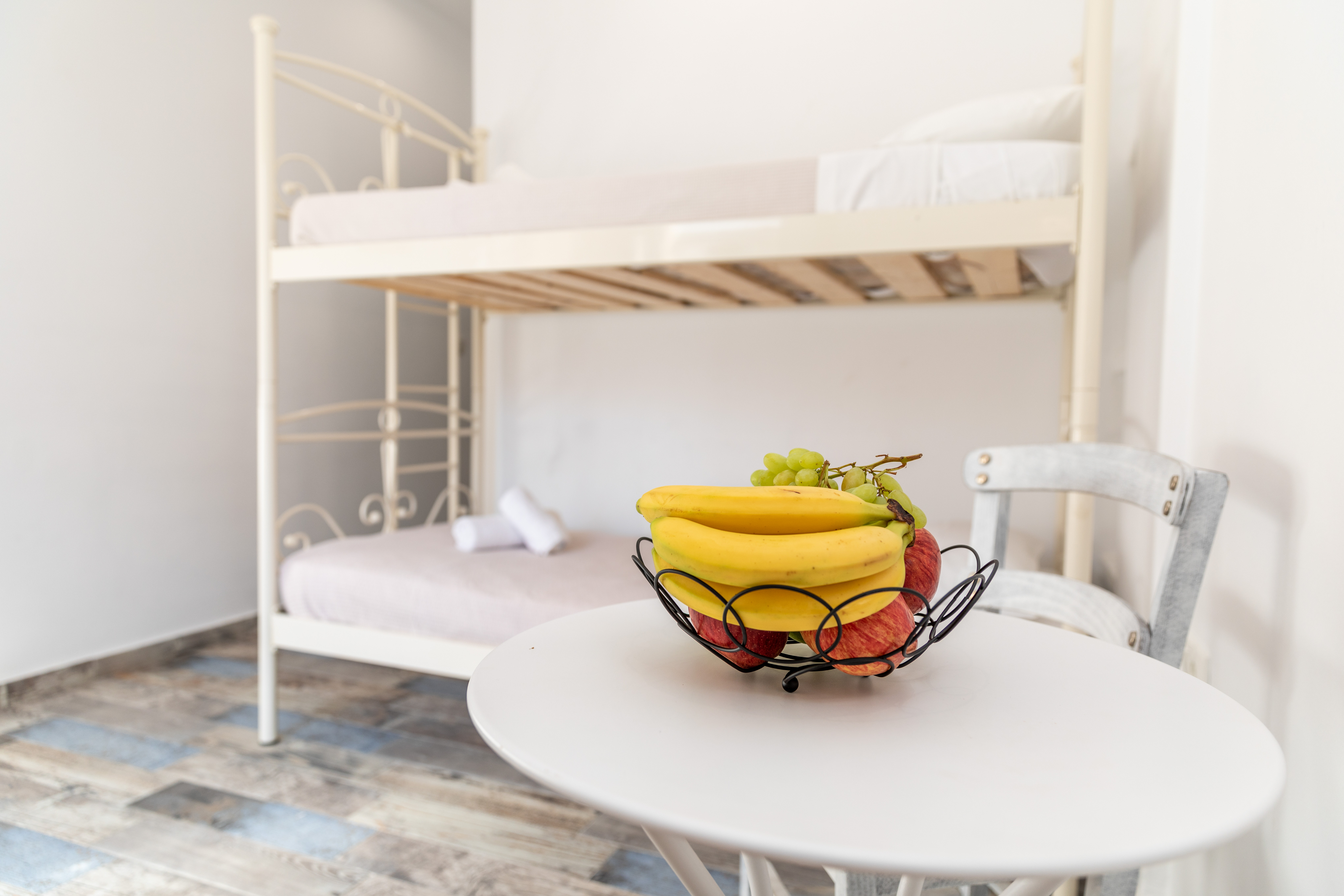 Apartment Capacity 4