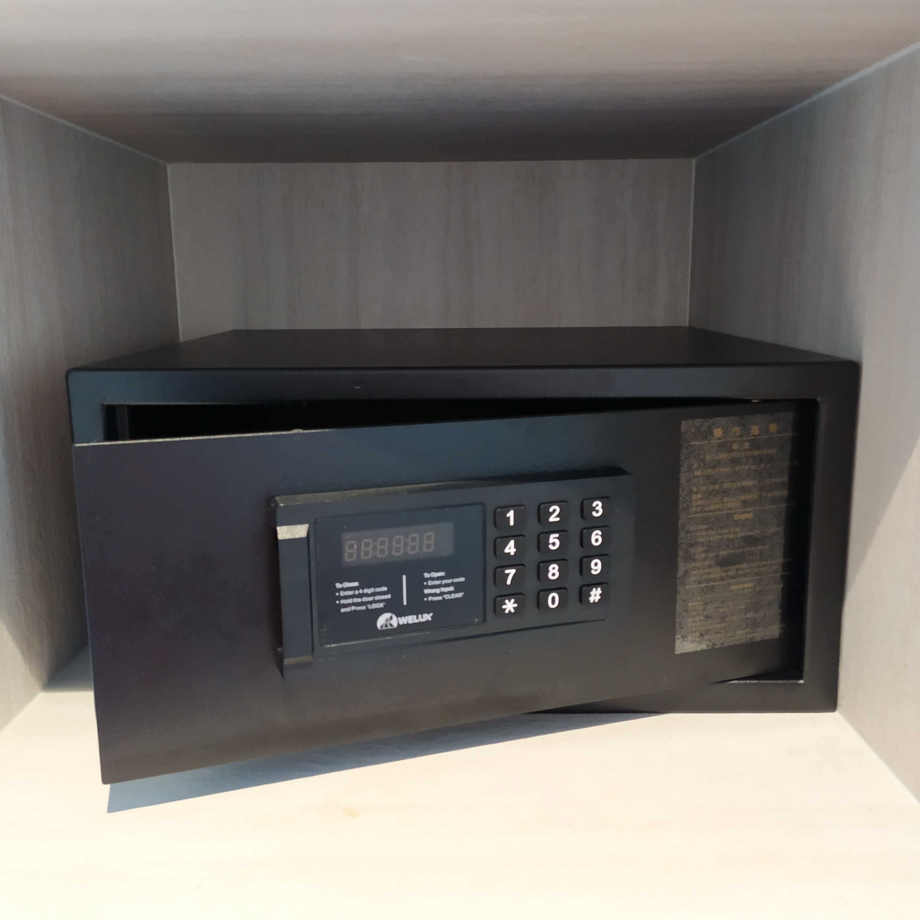 Double or Twin Superior