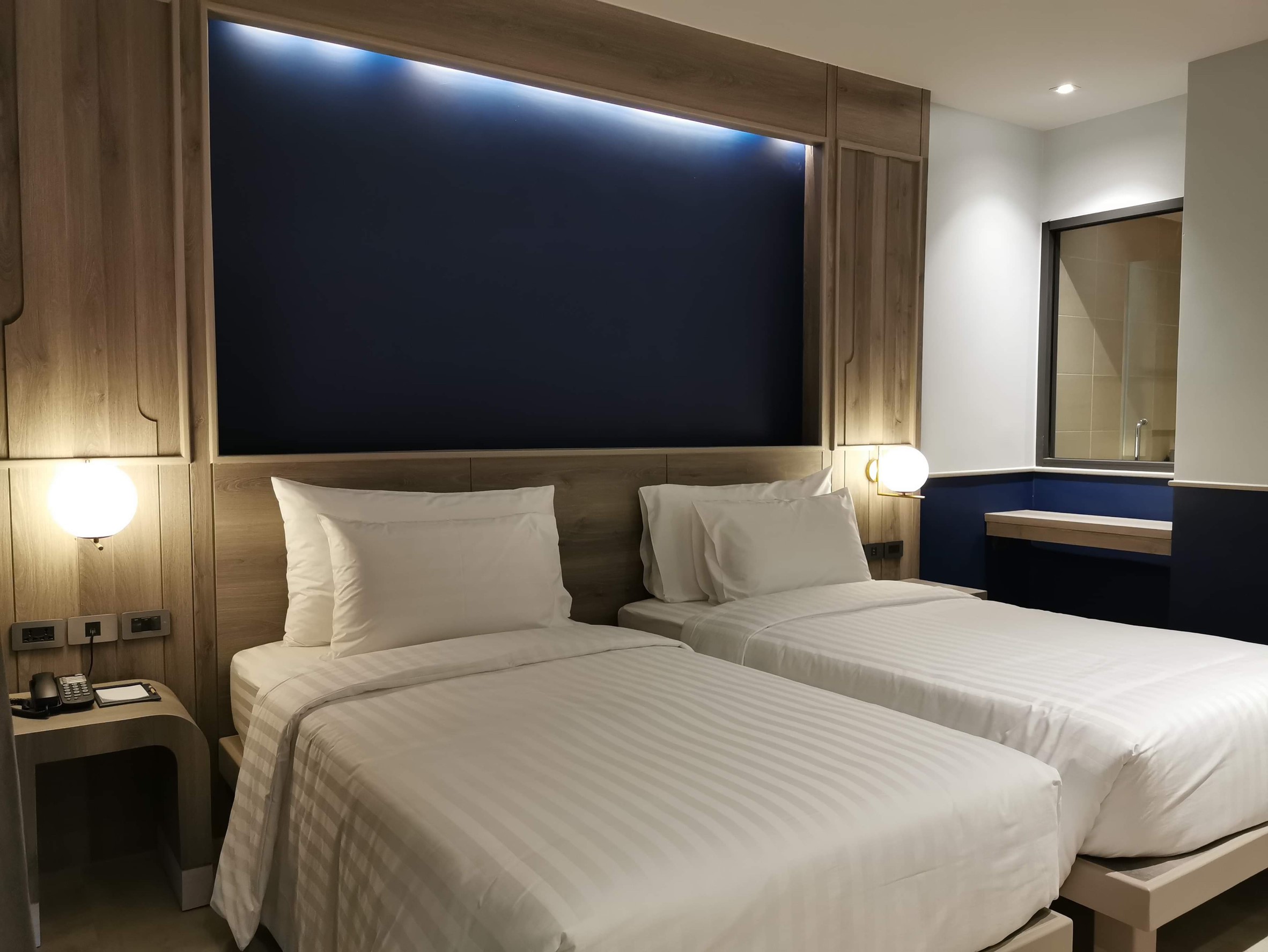 Double or Twin Superior