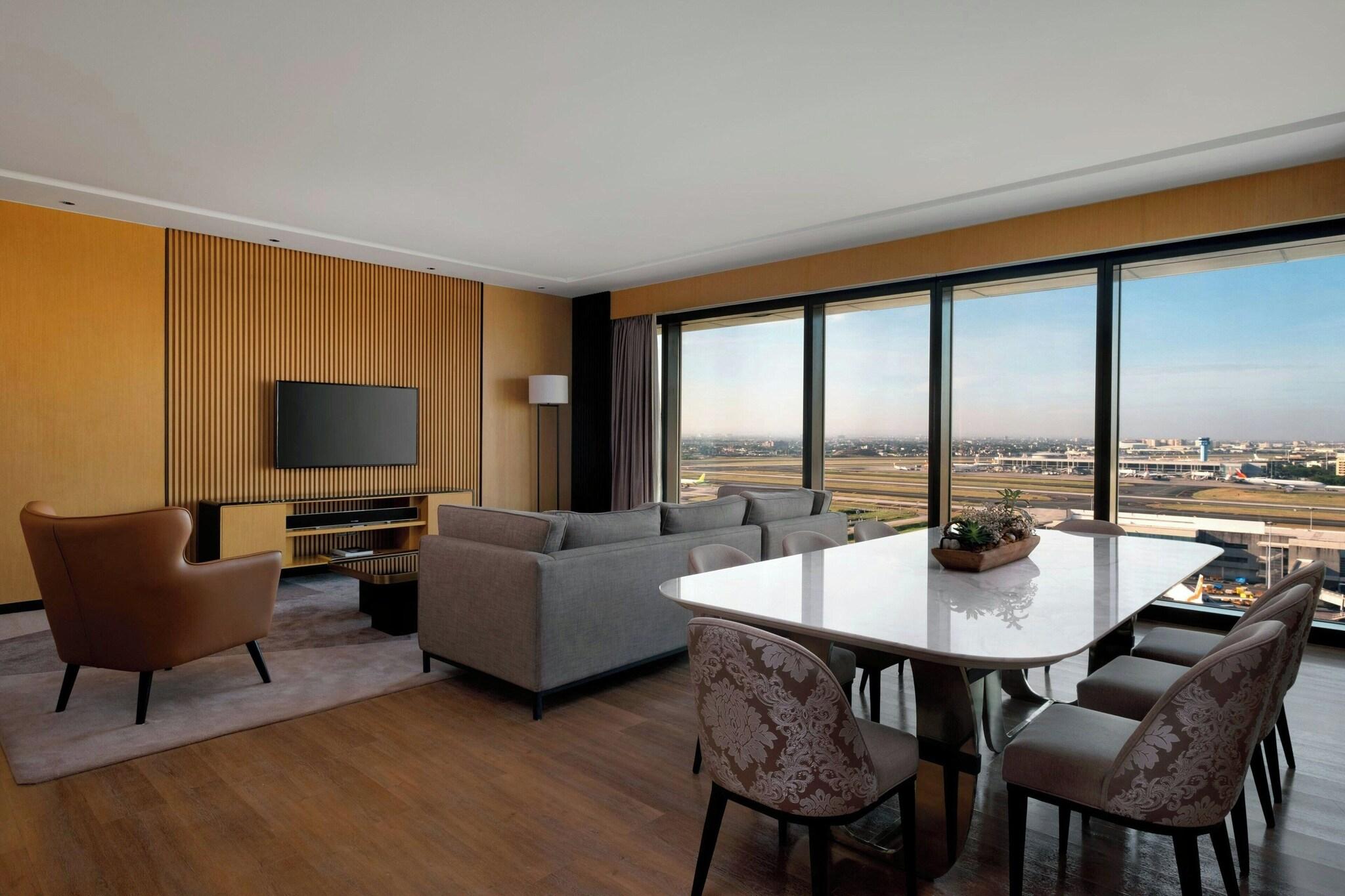 Suite Executive City View