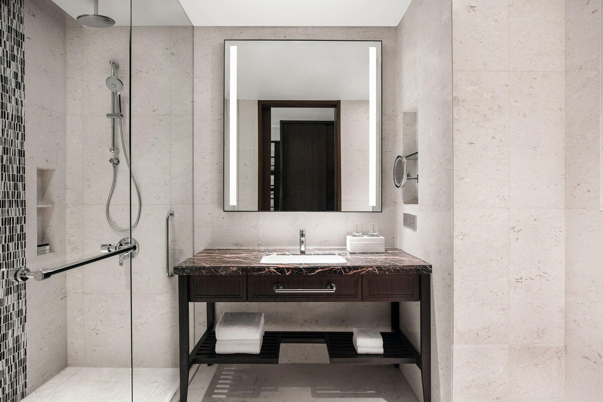 Double Two Queen Beds