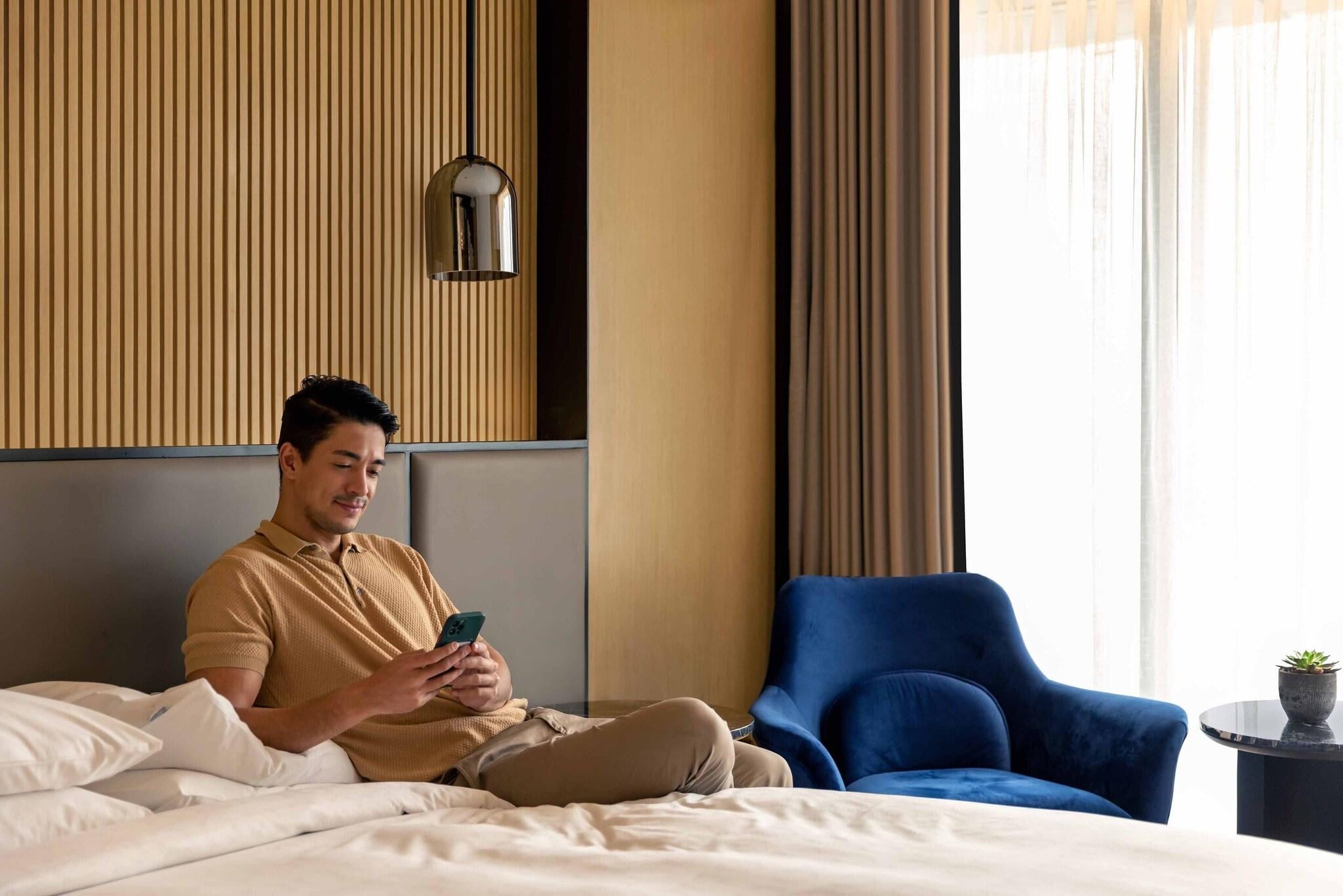 Junior Suite City View King Bed