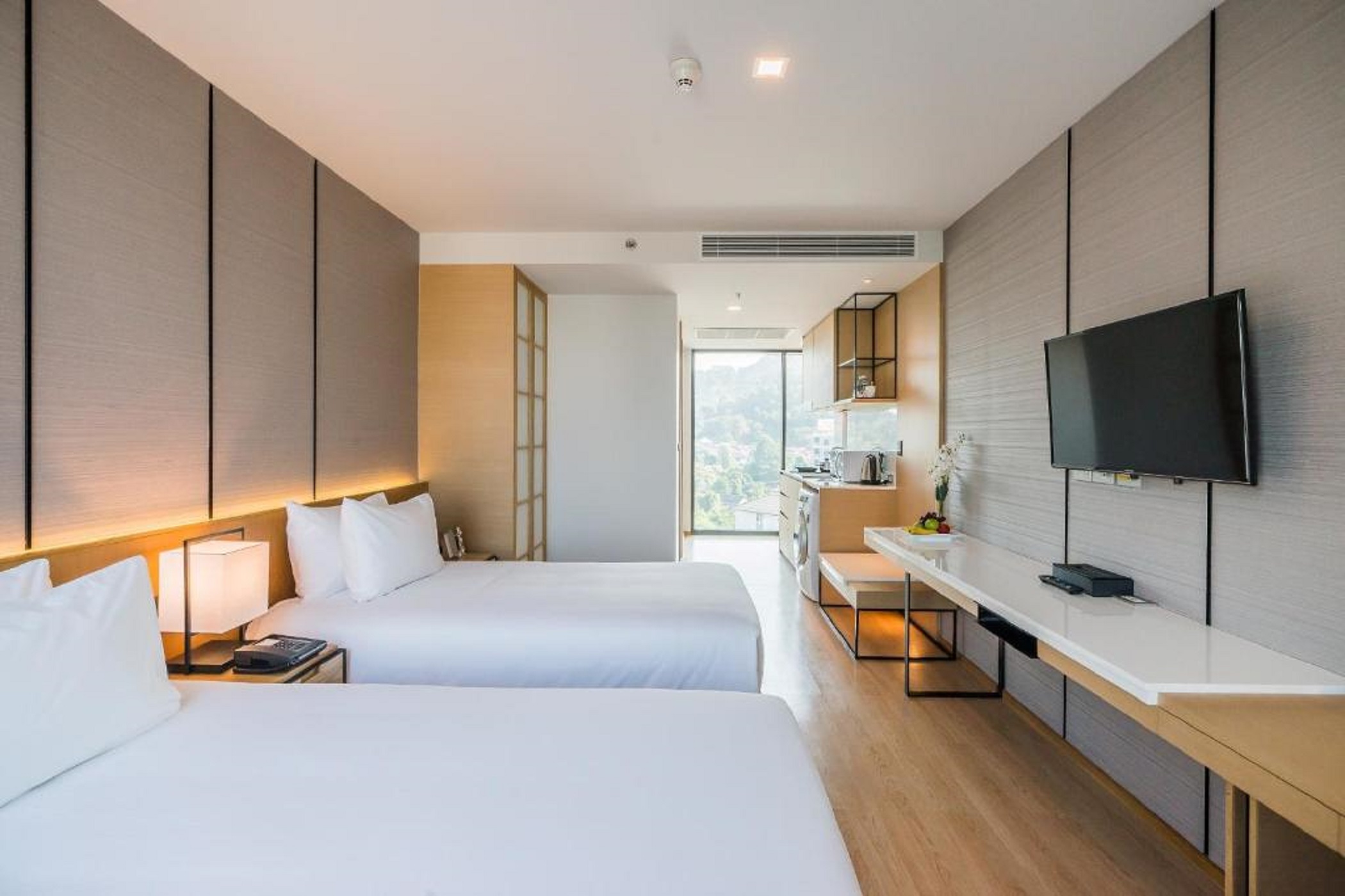 Junior Suite with Views