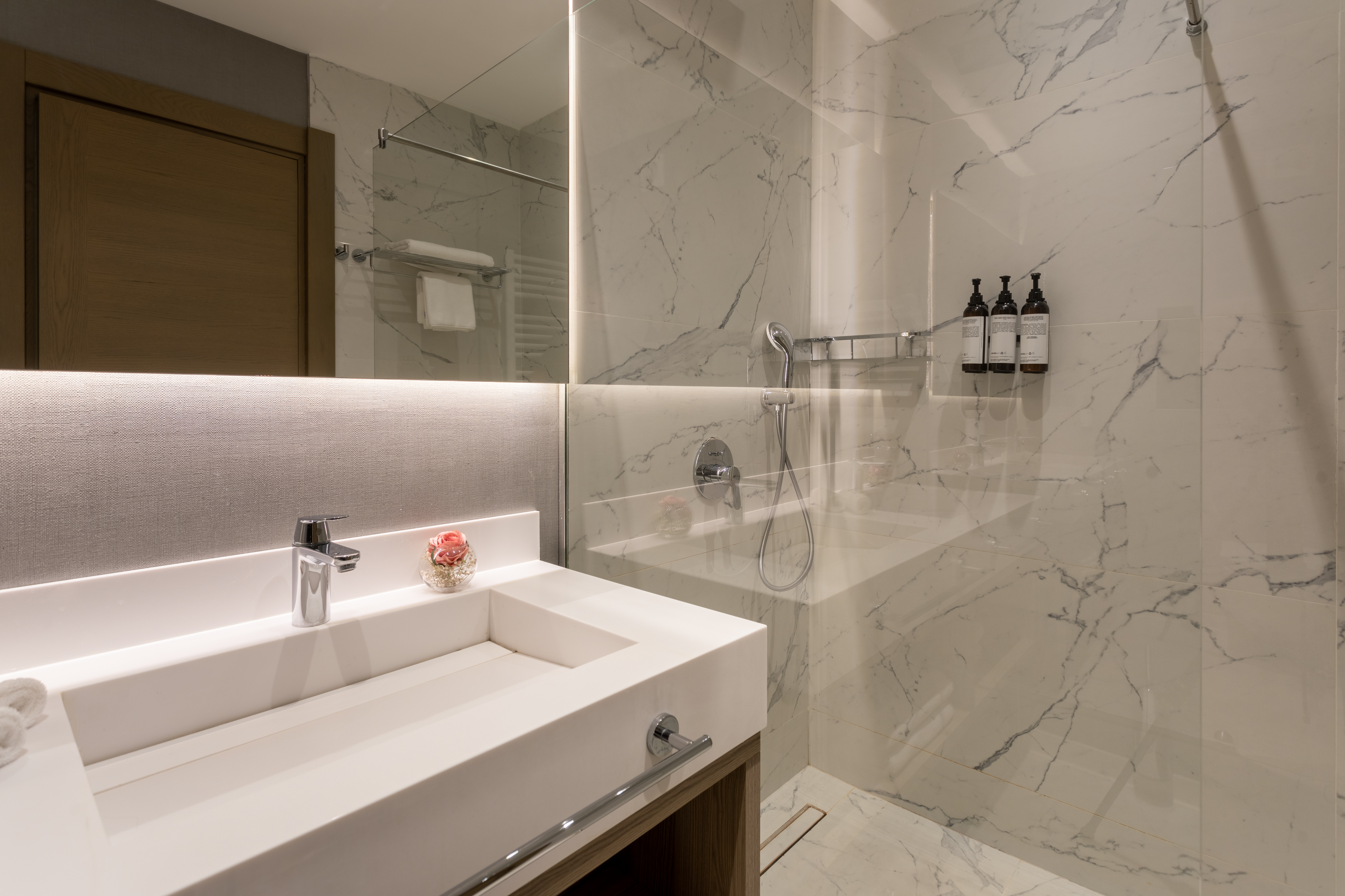 Double or Twin Standard