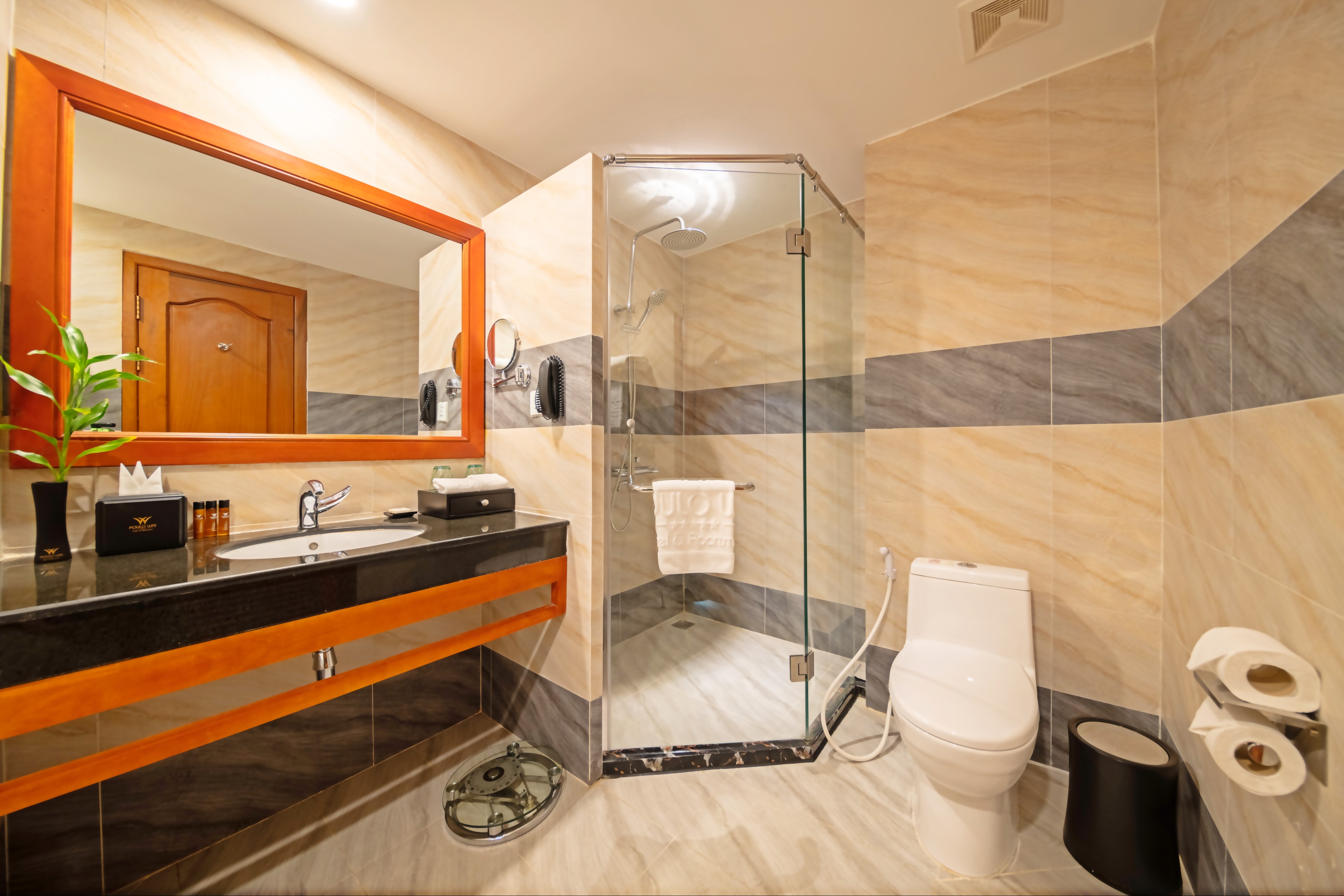 Single One Bedroom with Views