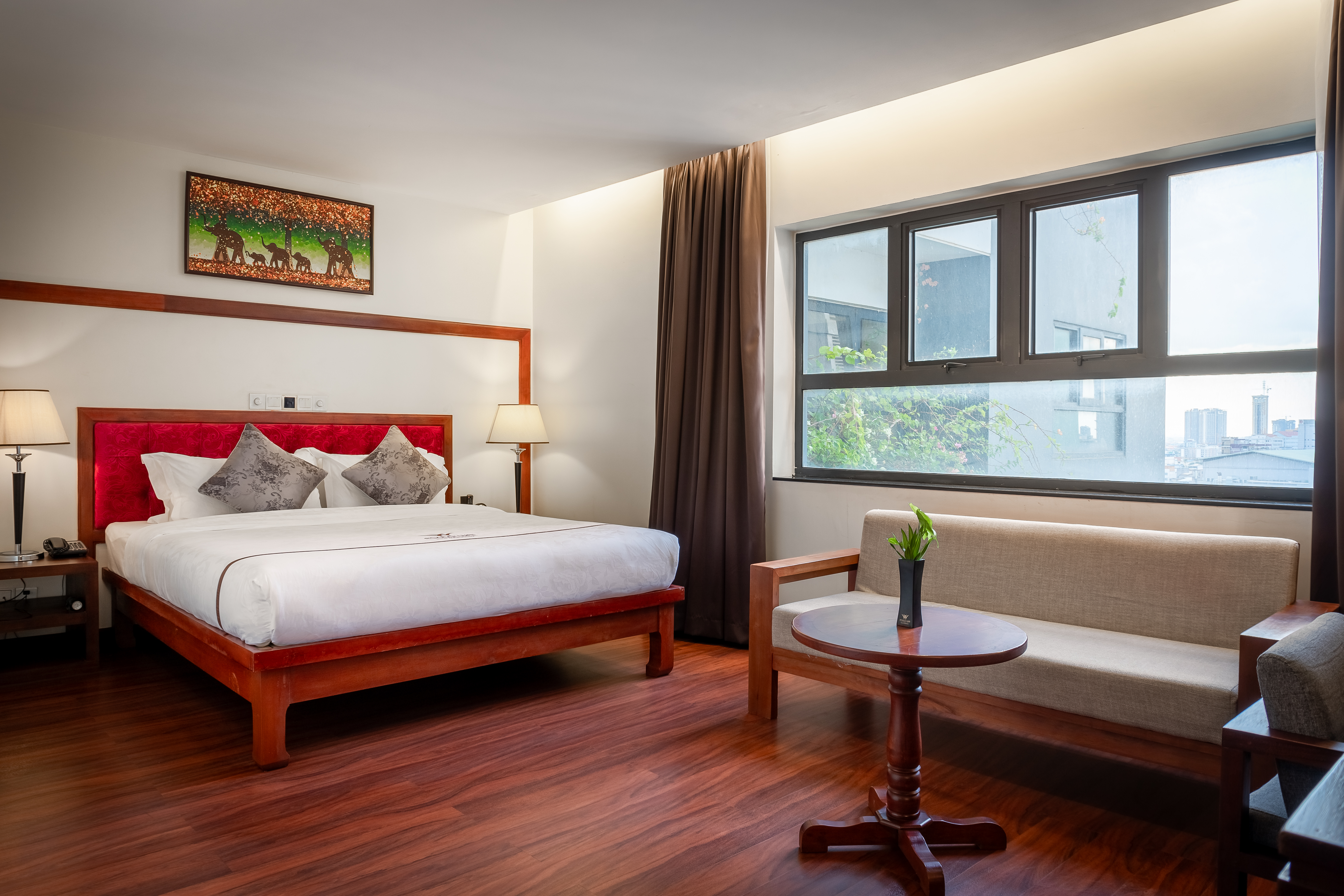 Single Executive King Bed