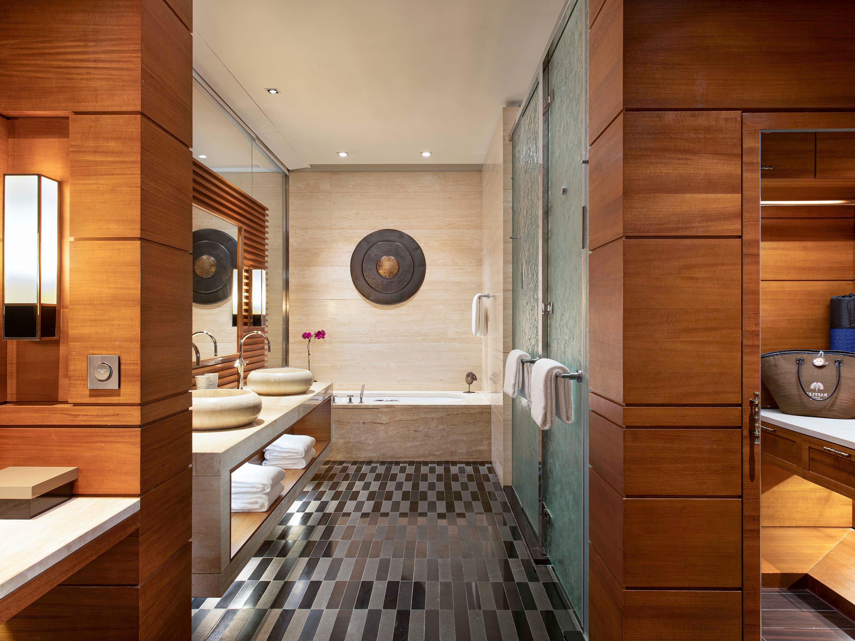 Double with Private Pool