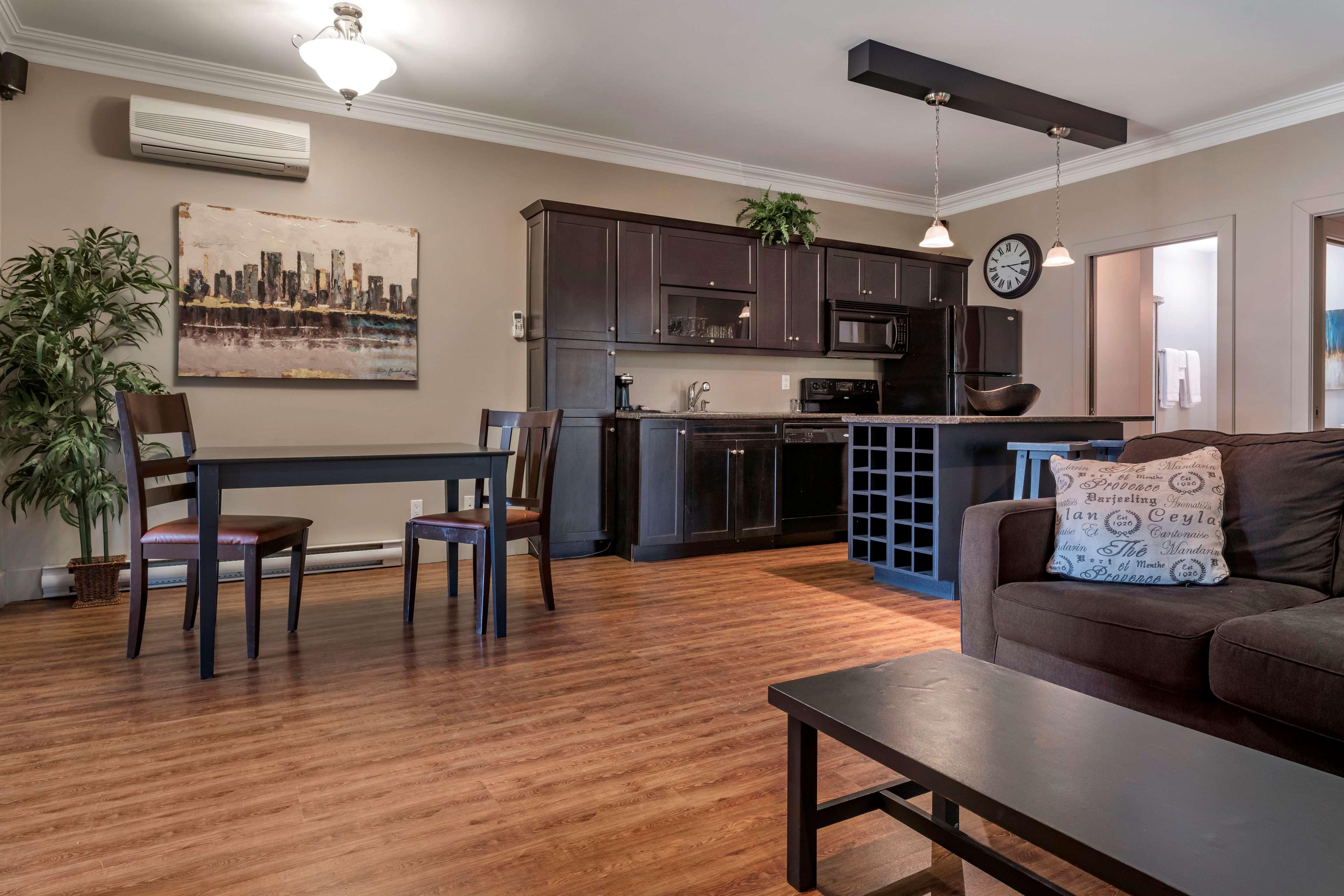 Suite King Bed Non Smoking