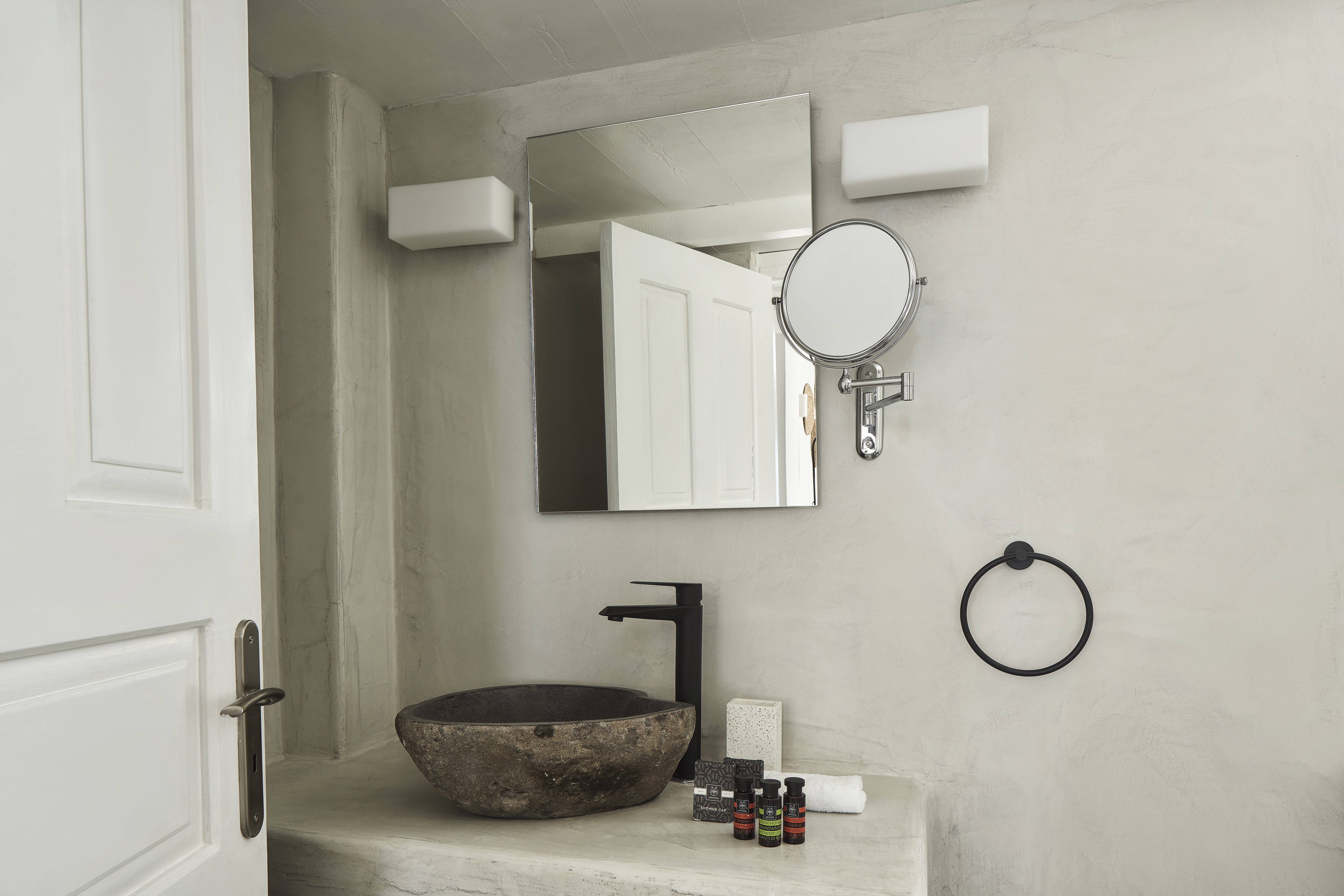 Family Room Capacity 4