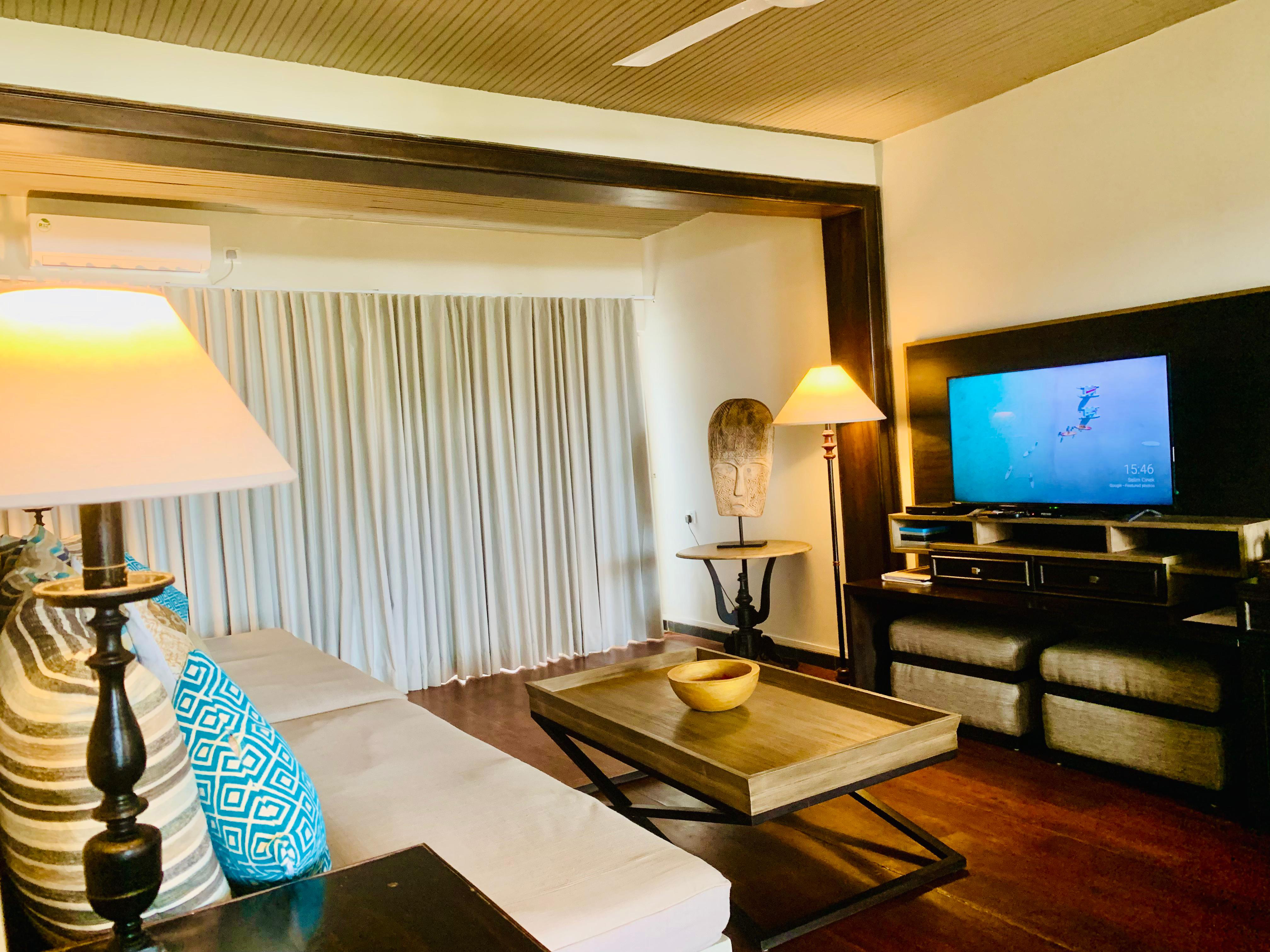 Family Room Ocean Front Two Double Beds