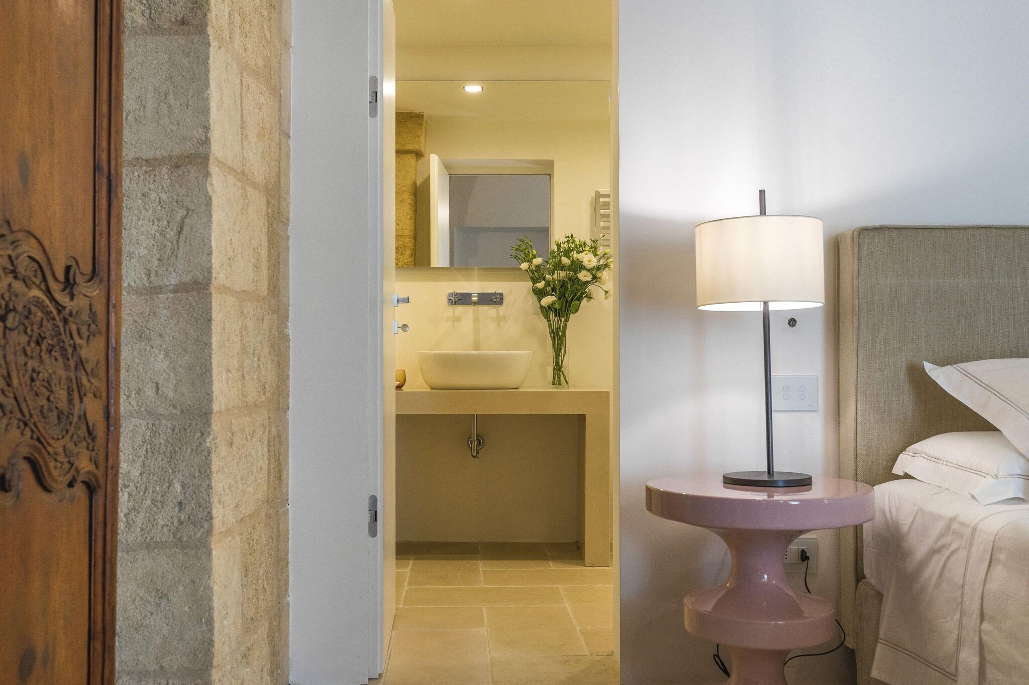 Suite City View Two Beds