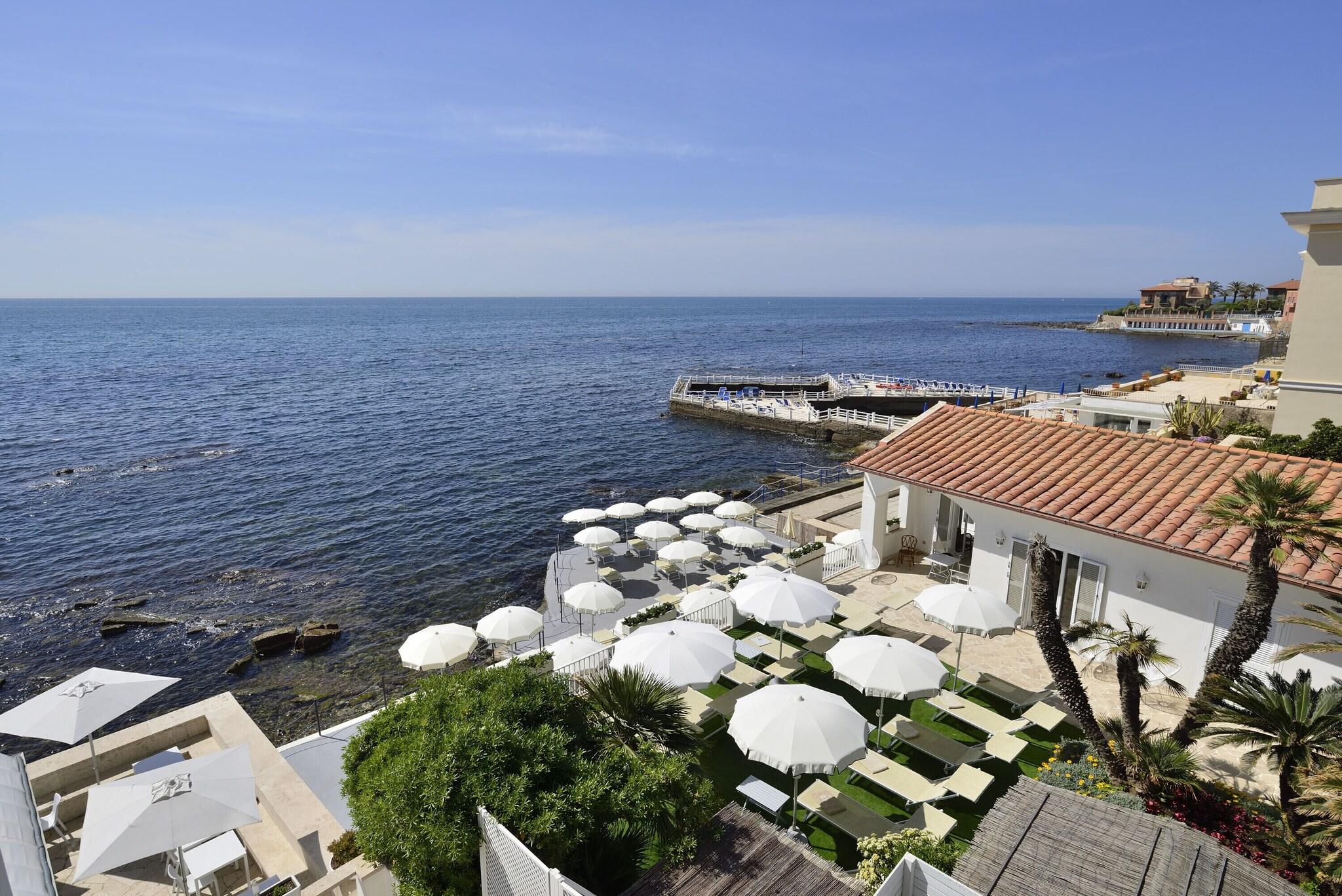 Double Deluxe Sea View