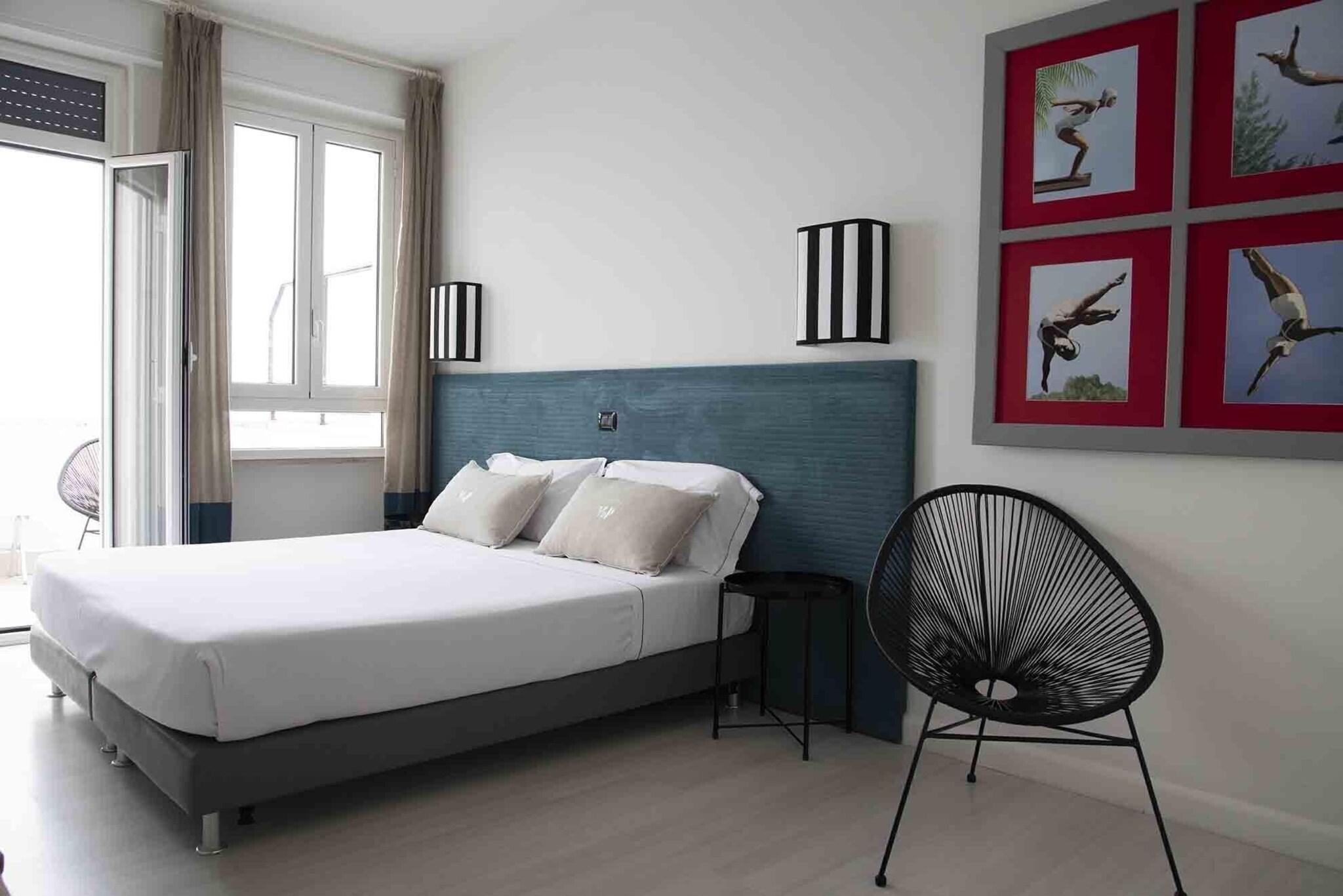 Twin Deluxe Sea View with Balcony