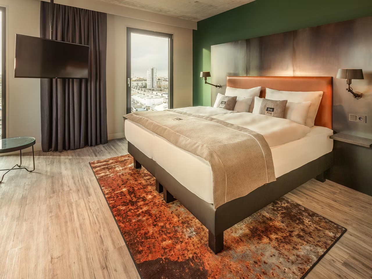 Double Premium Queen Bed