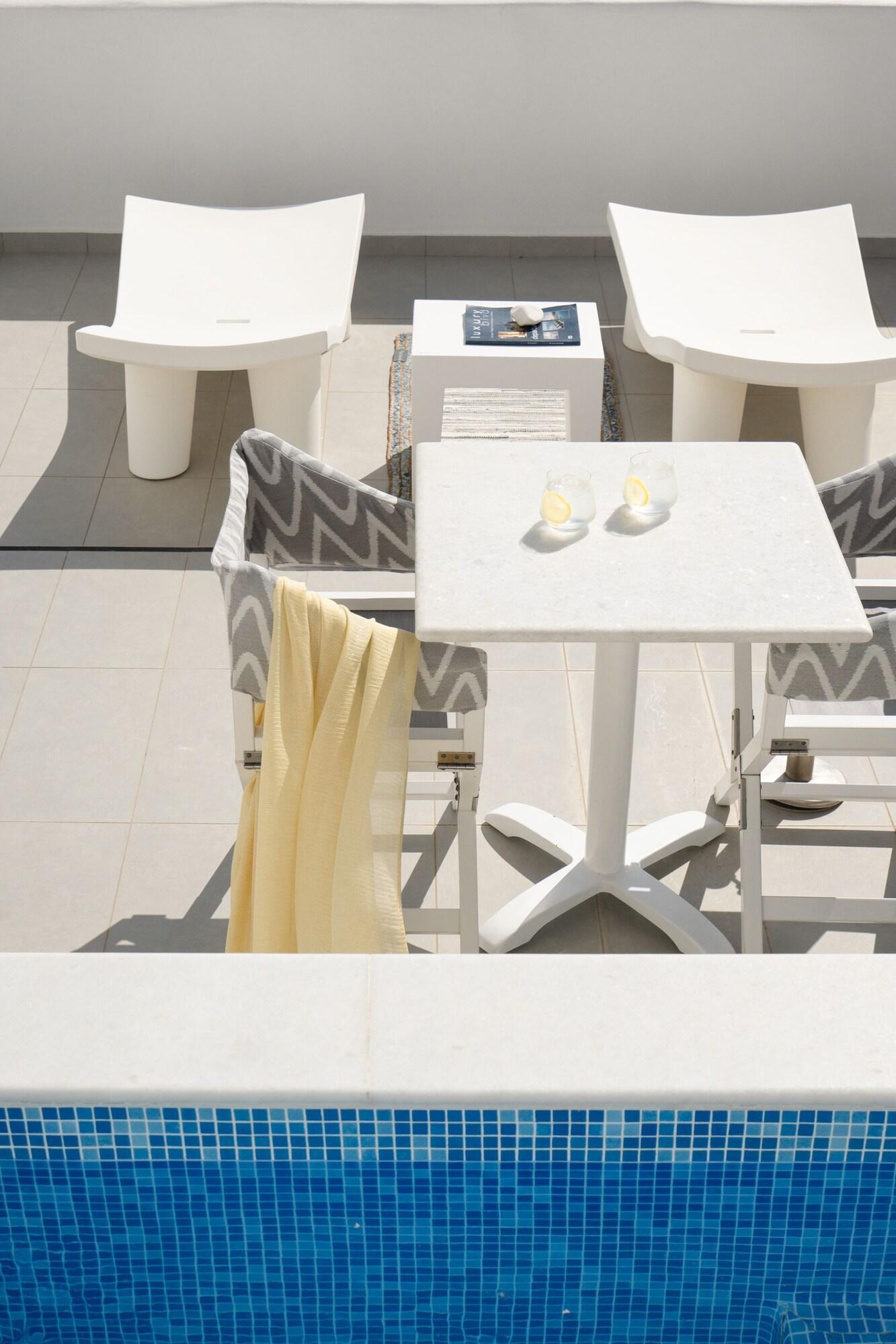 Suite Sea View with Private Pool