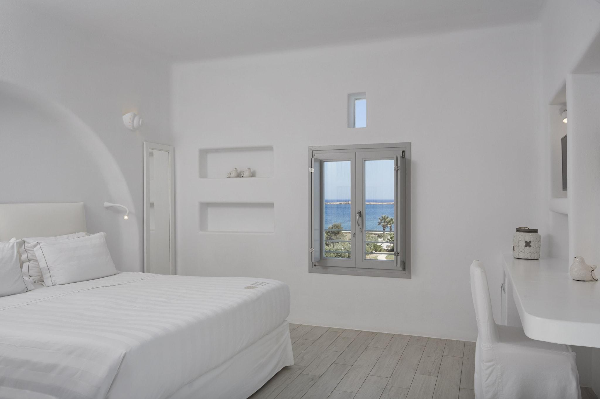 Suite Sea View with Private Pool