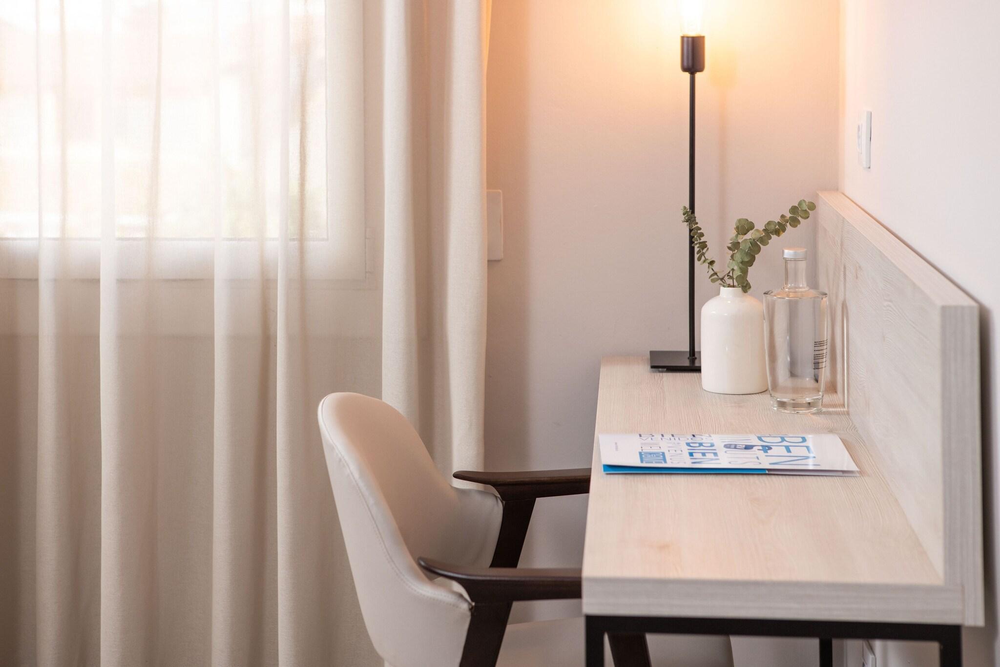 Quadruple Superior Capacity 3