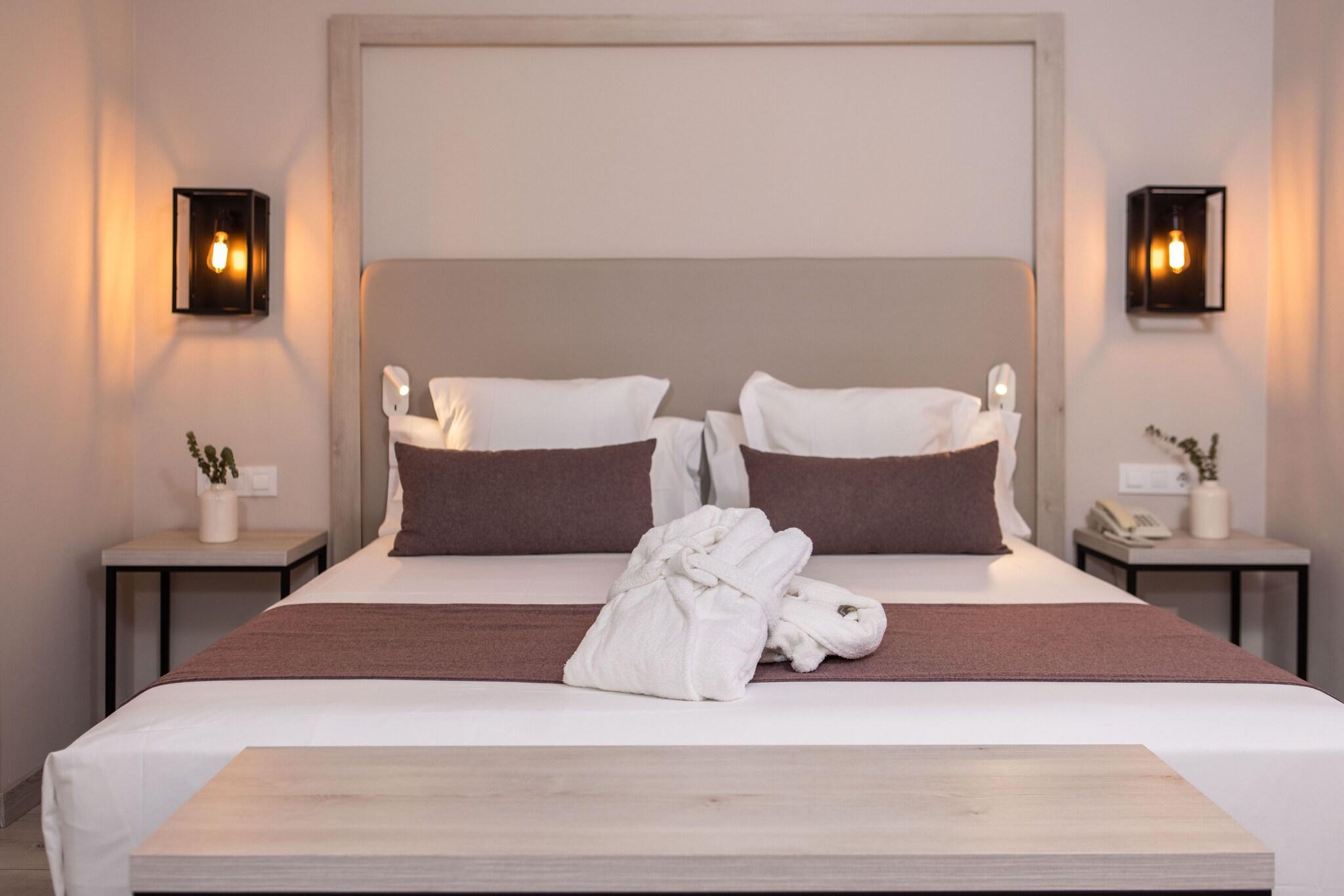 Double Superior Queen Bed