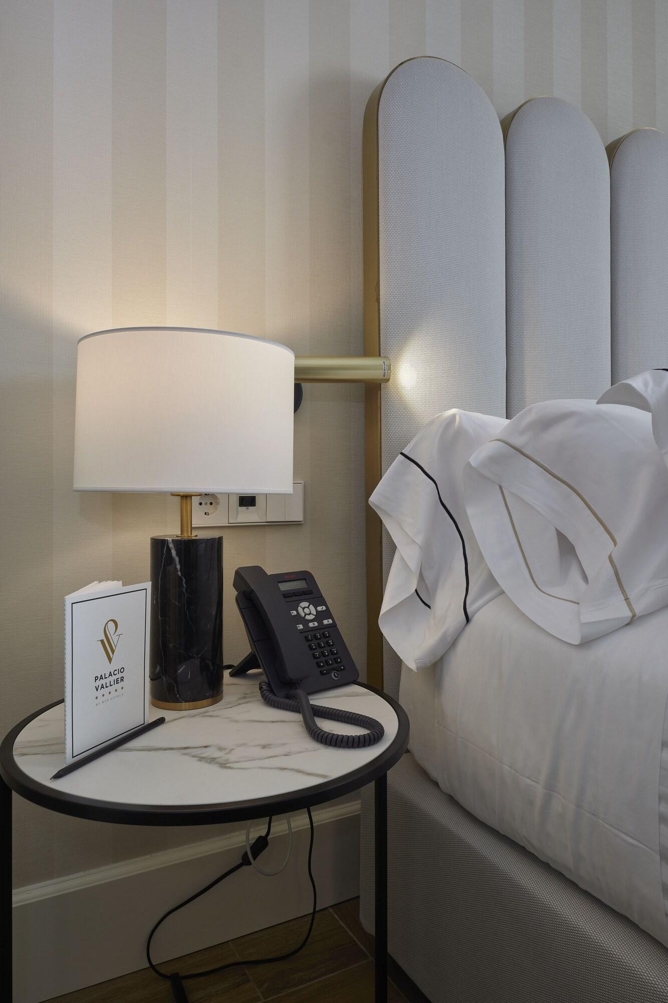 Double Queen Size Bed