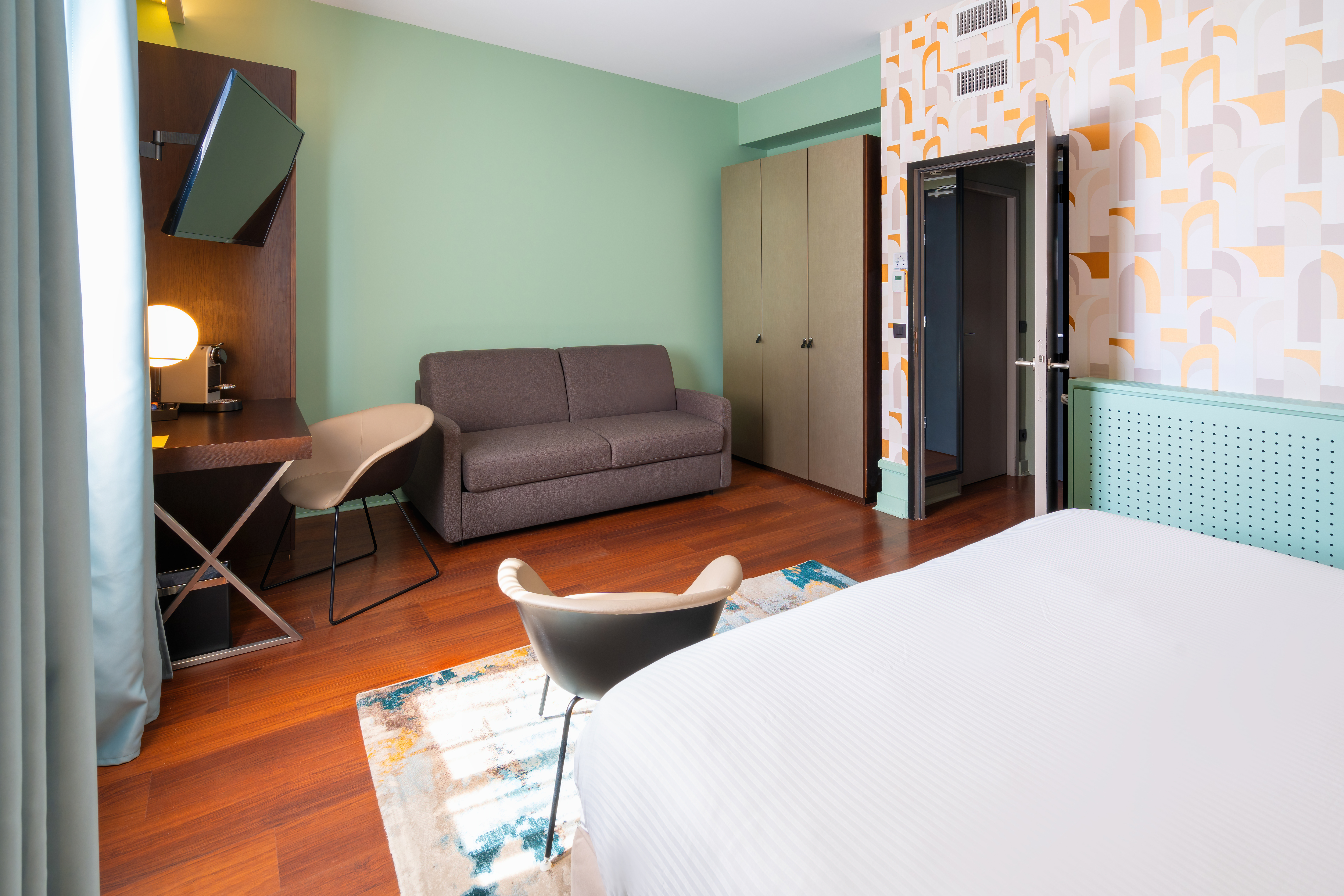 Family Room Superior