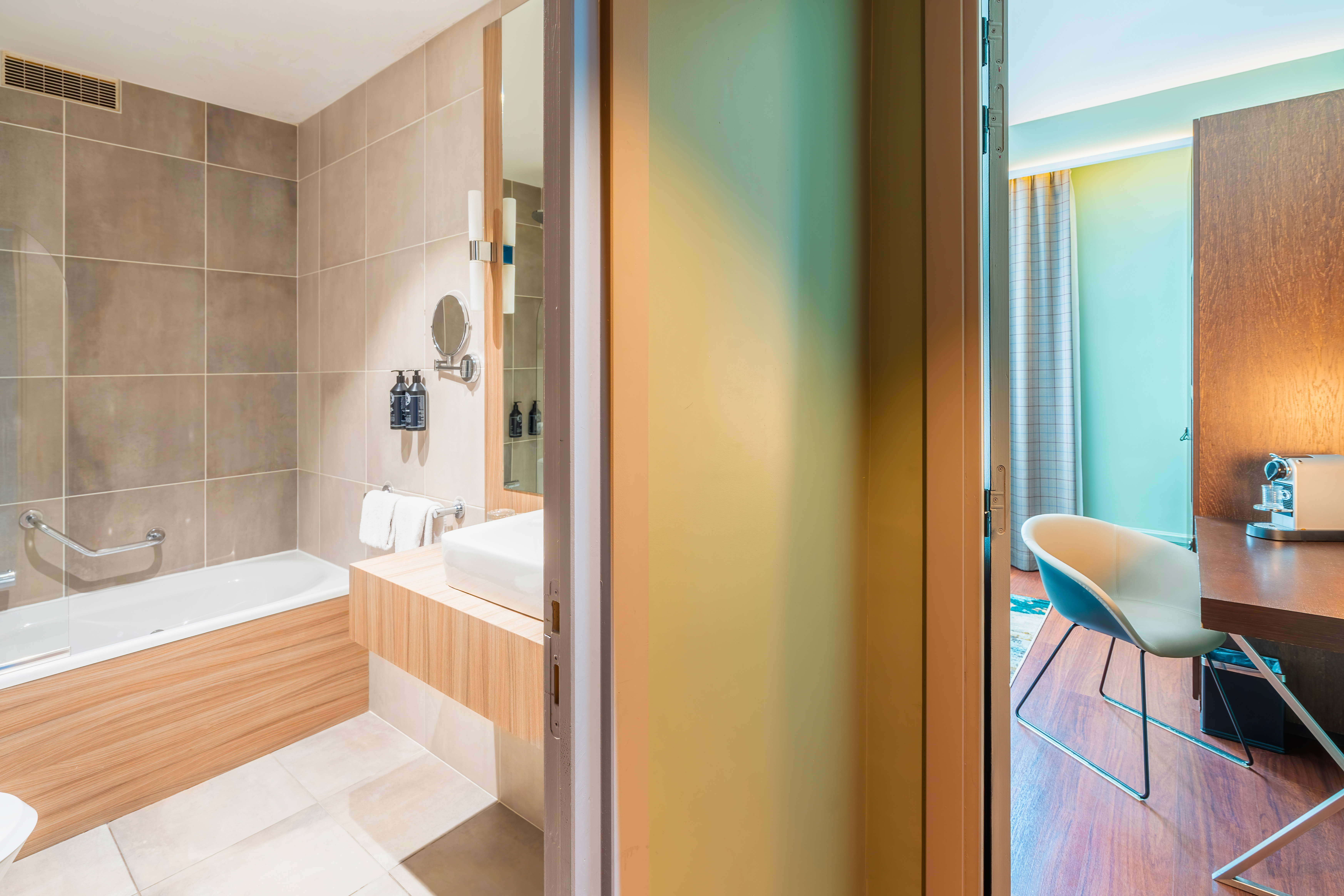 Double Superior Lake View