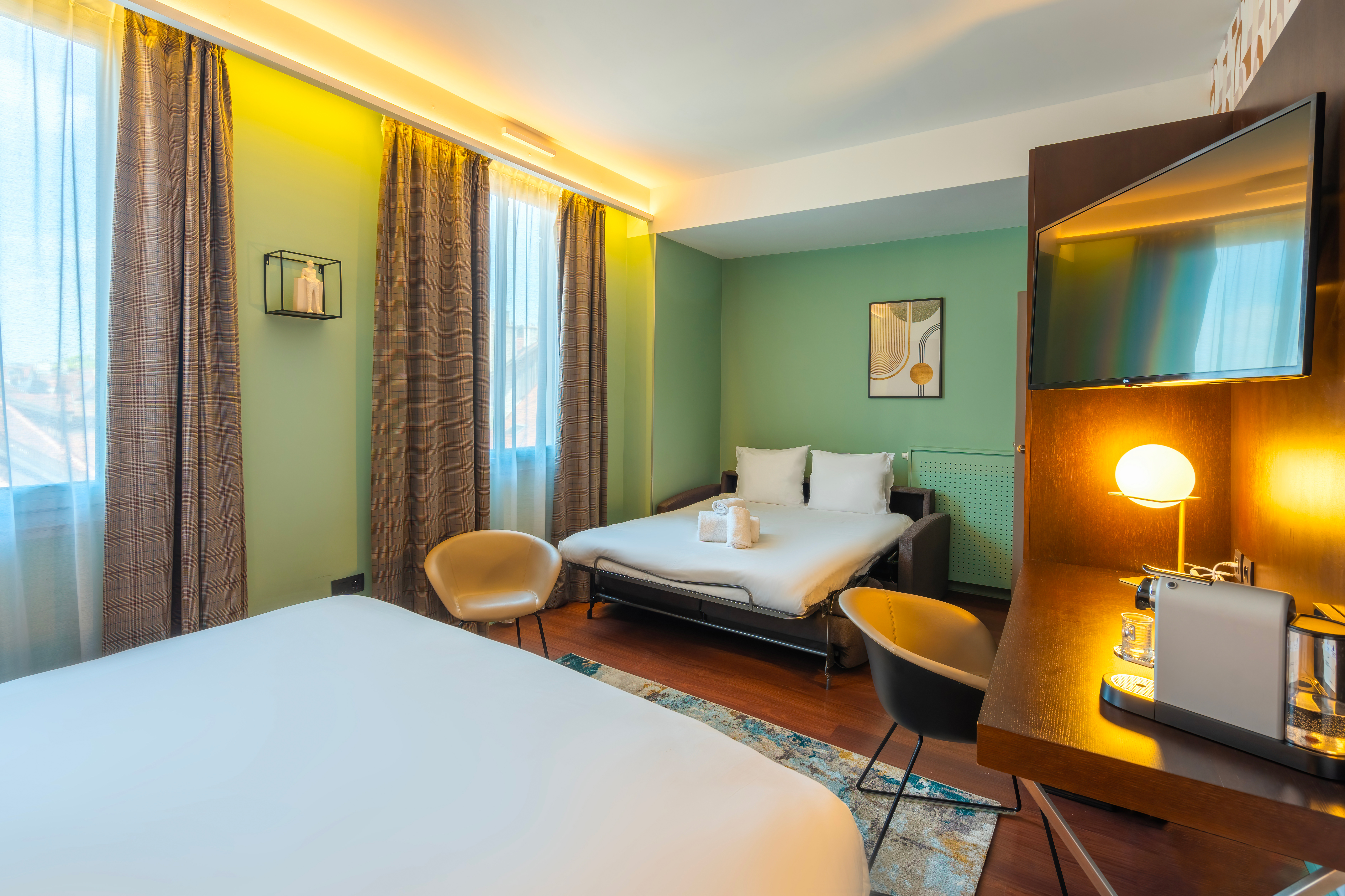 Family Room Superior