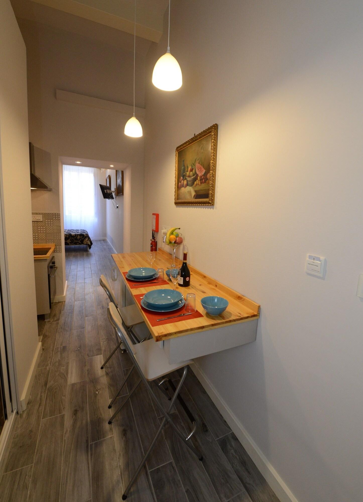 Double Queen Size Bed