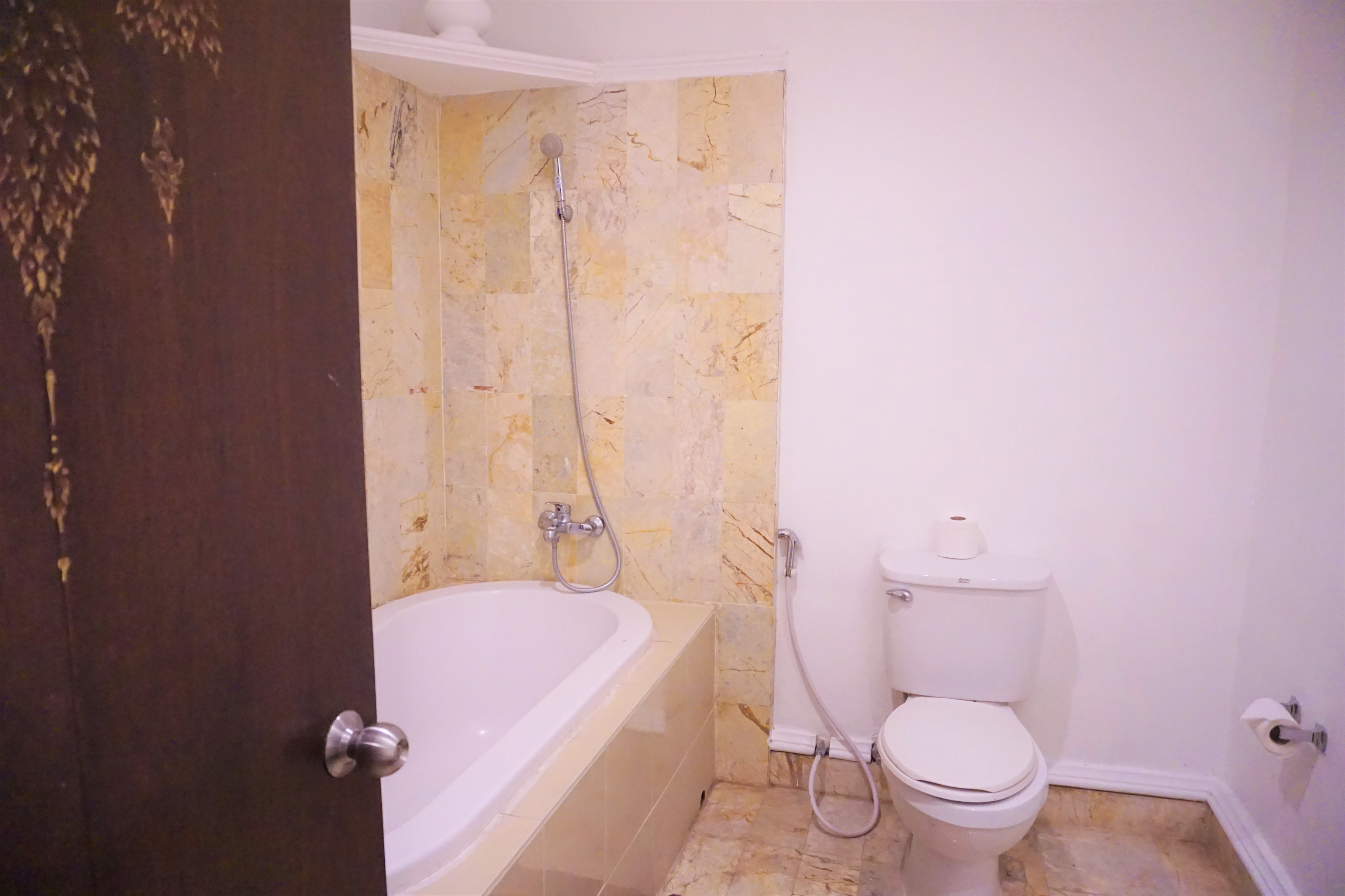 Double Deluxe King Bed